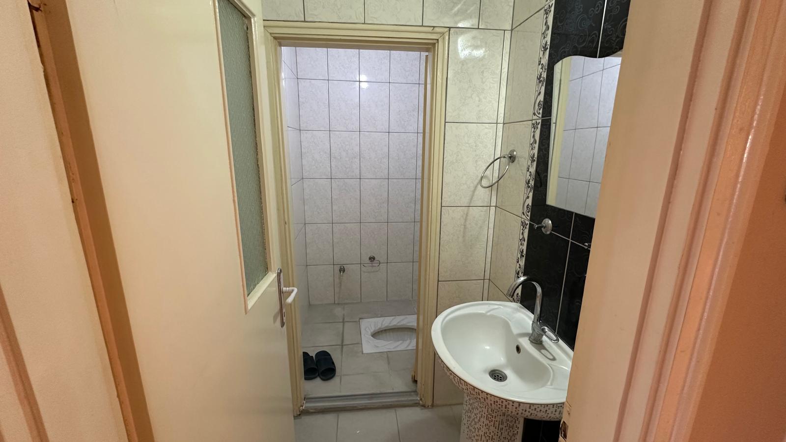 ESENYURT CADDE ÜZERİ GENİŞ METRAJLI KİRALIK DAİRE - 18