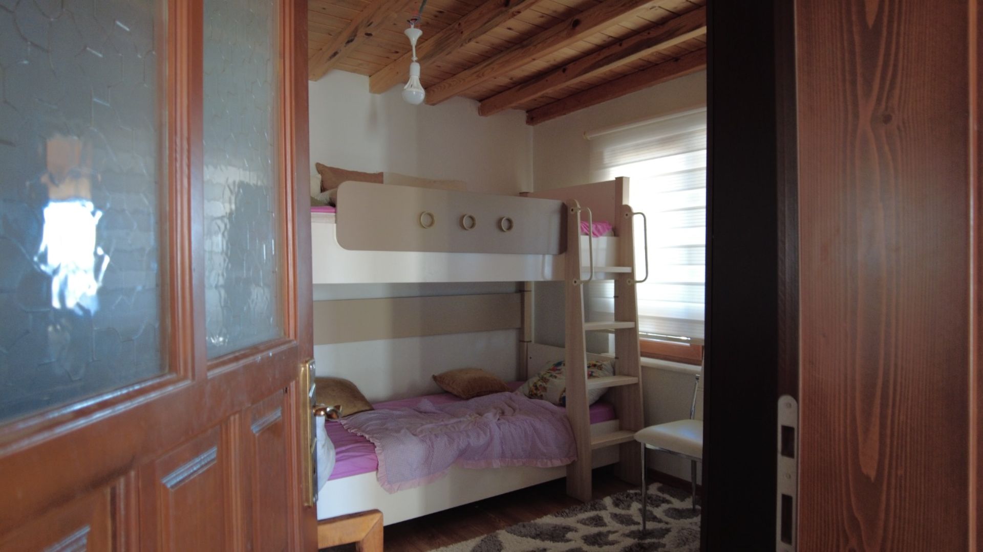ERKİLET'TE İÇERİSİNDE EVİ BULUNAN 900 M2 TEMİZ VİLLA PARSELİ - 8