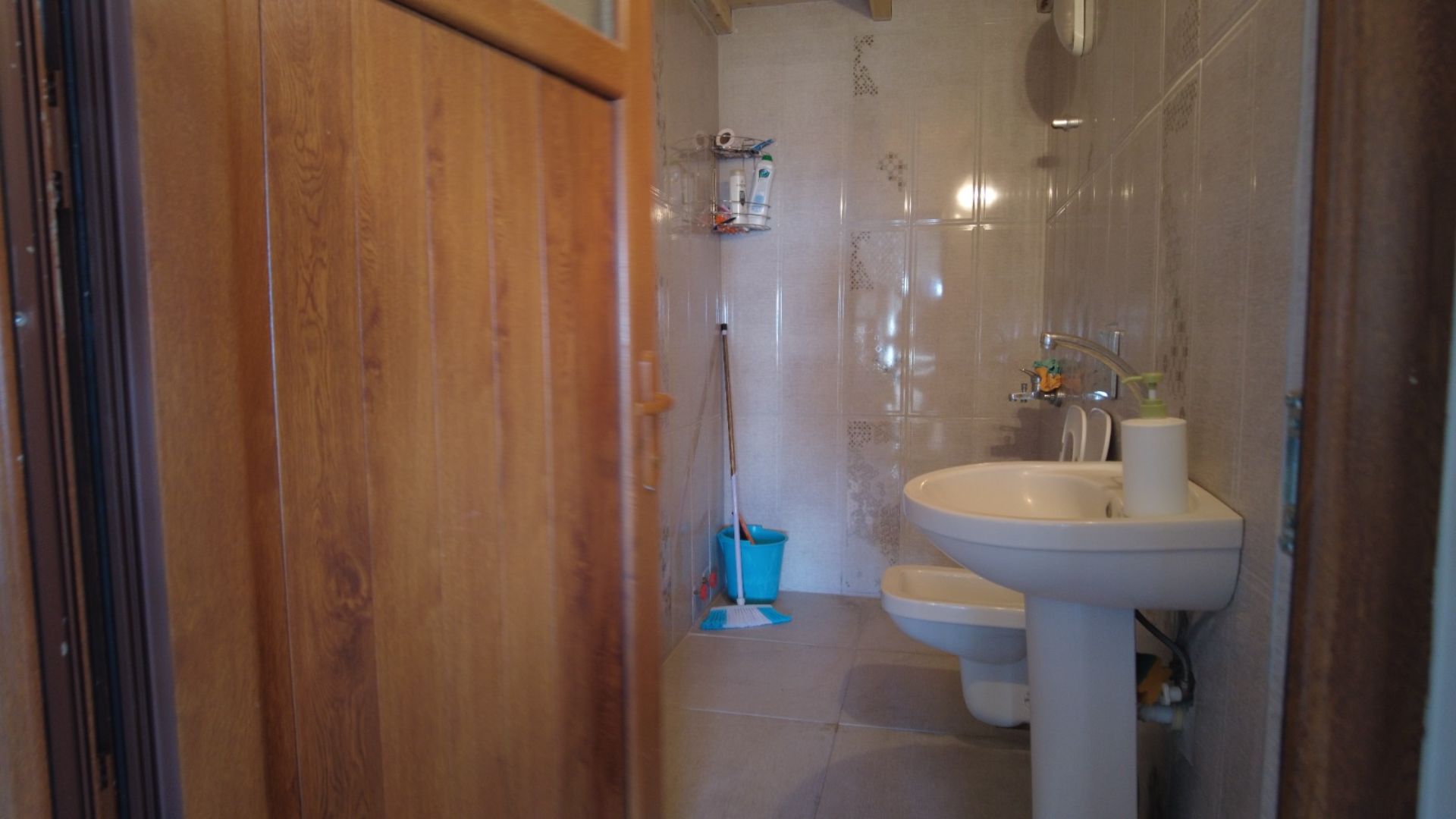 ERKİLET'TE İÇERİSİNDE EVİ BULUNAN 900 M2 TEMİZ VİLLA PARSELİ - 10