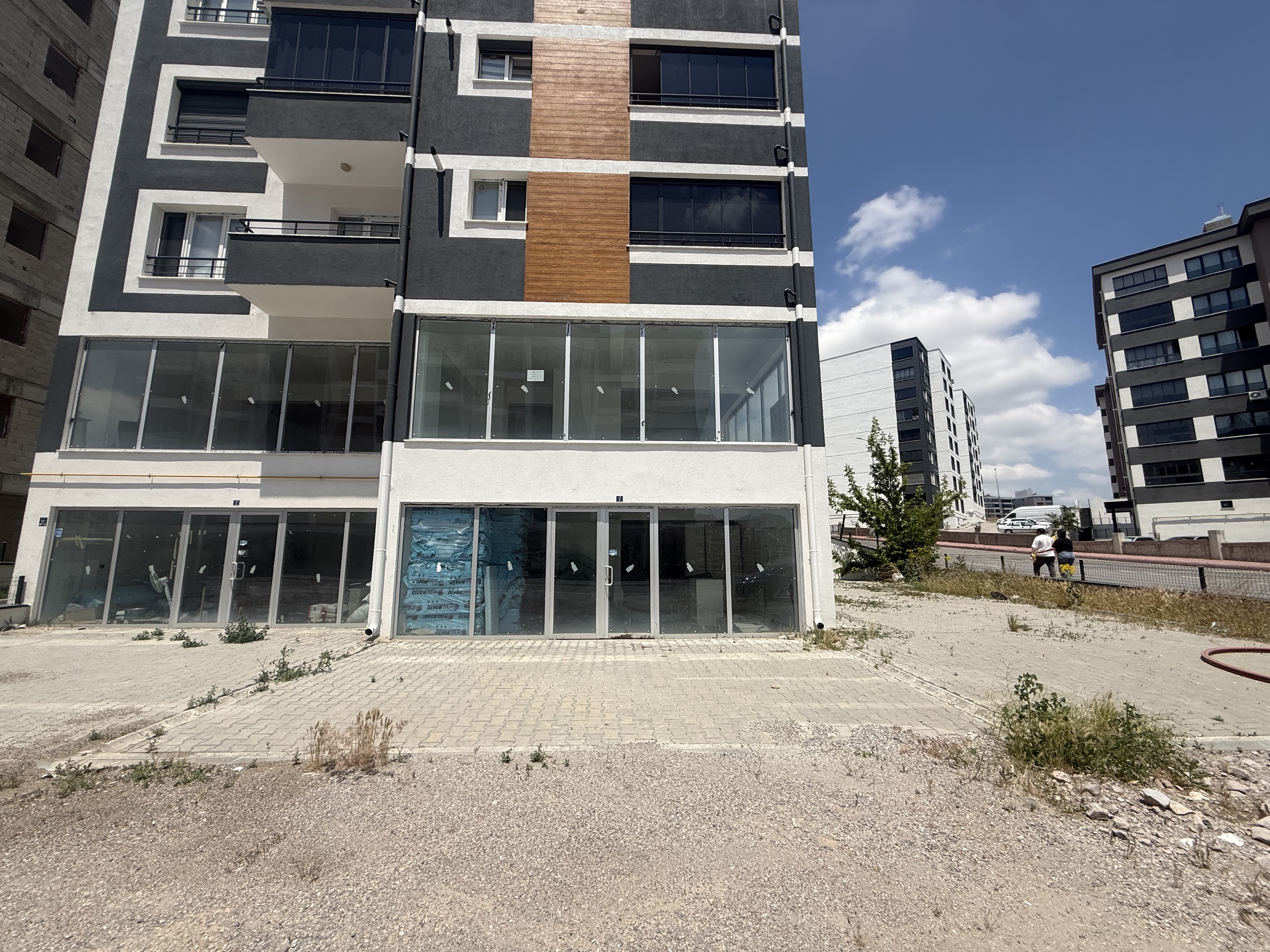 ERKİLET OSMANGAZİ'DE KİRALIK KÖŞE DÜKKAN - 8