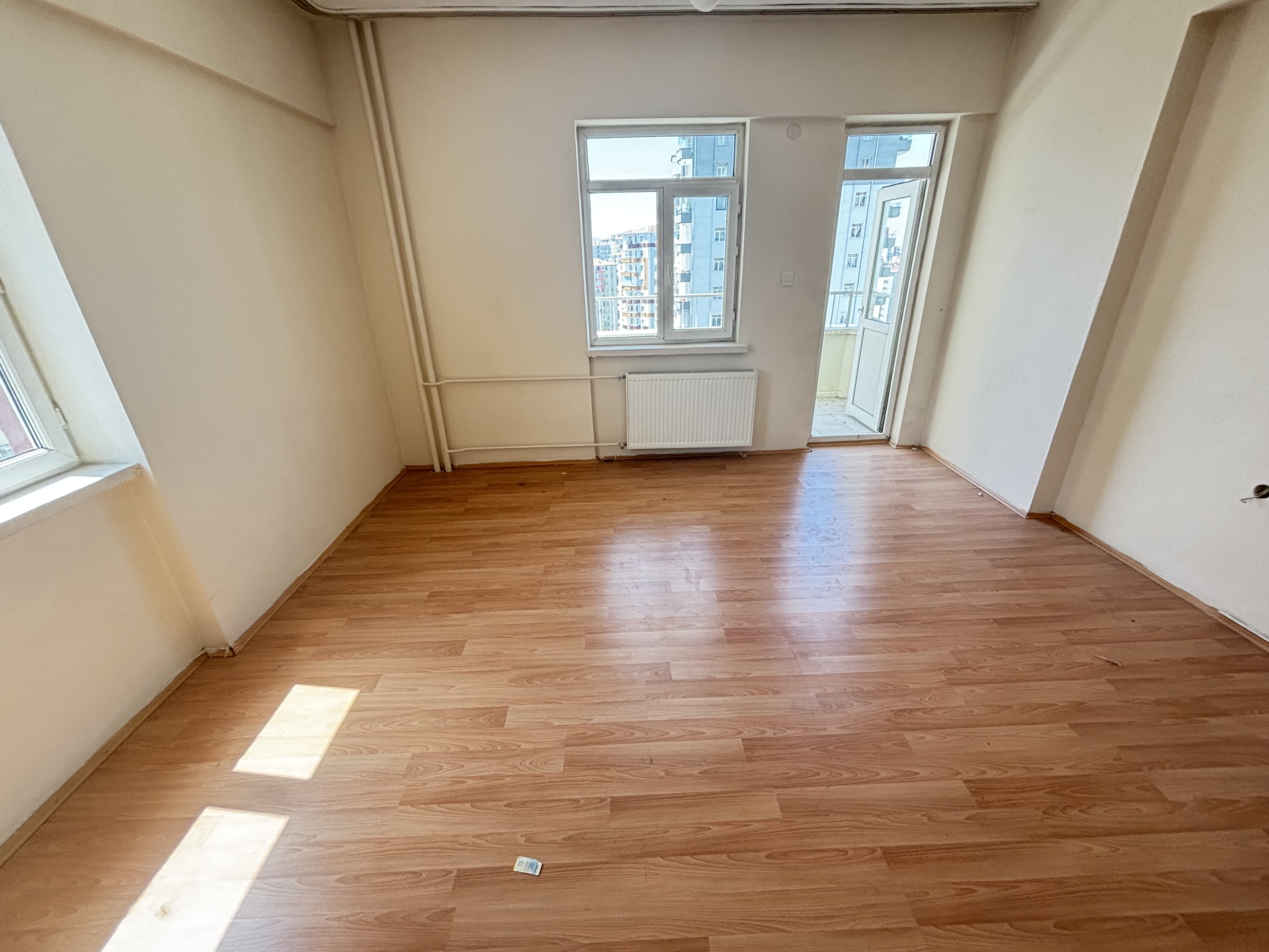 TALAS MEVLANA'DA KİRALIK ARA KAT 3+1 BOŞ DAİRE - 15
