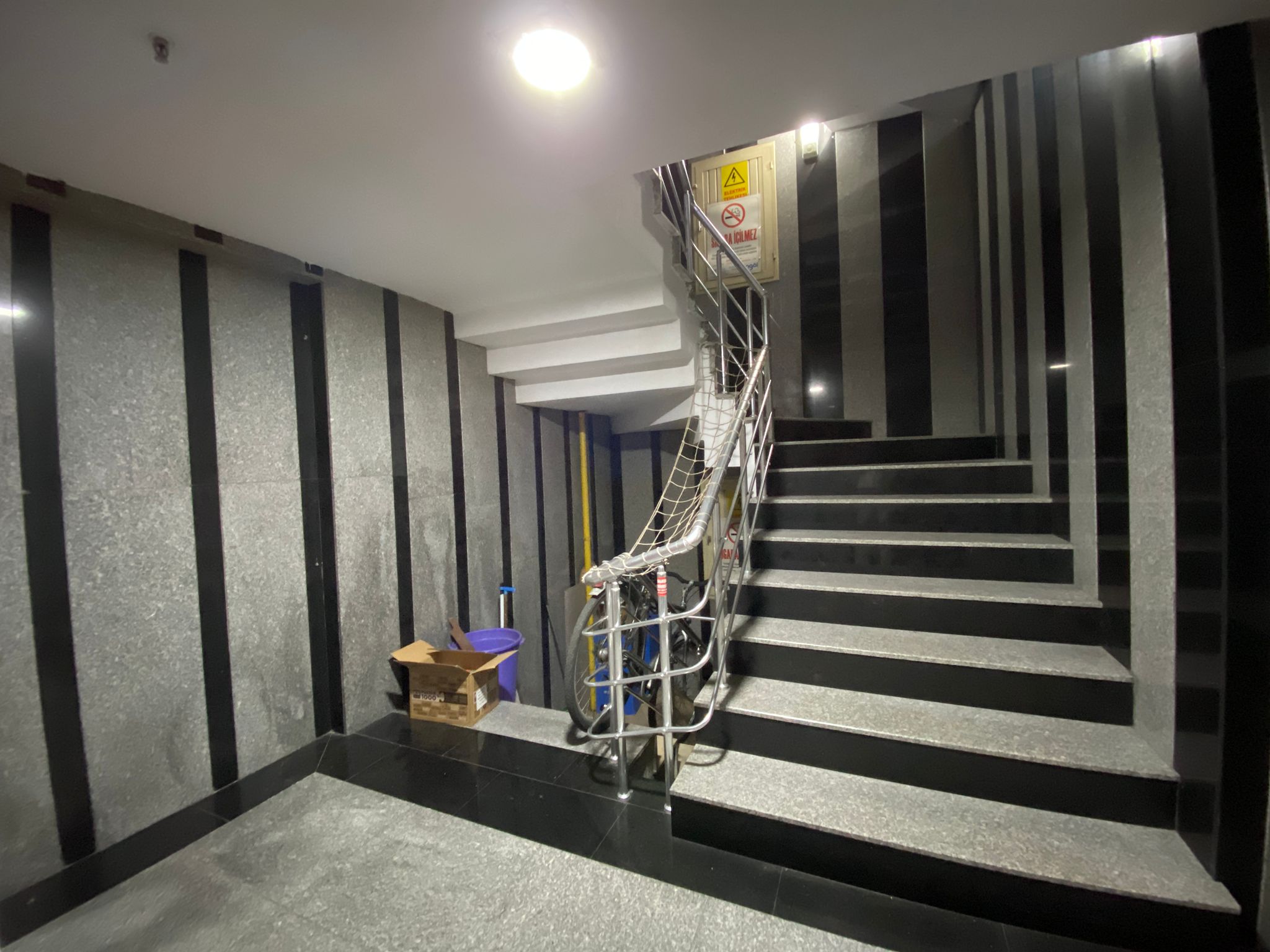 YAŞAR GYO| MERKEZDE PLAZA İÇİNDE KİRALIK OFİS & BÜRO - 7