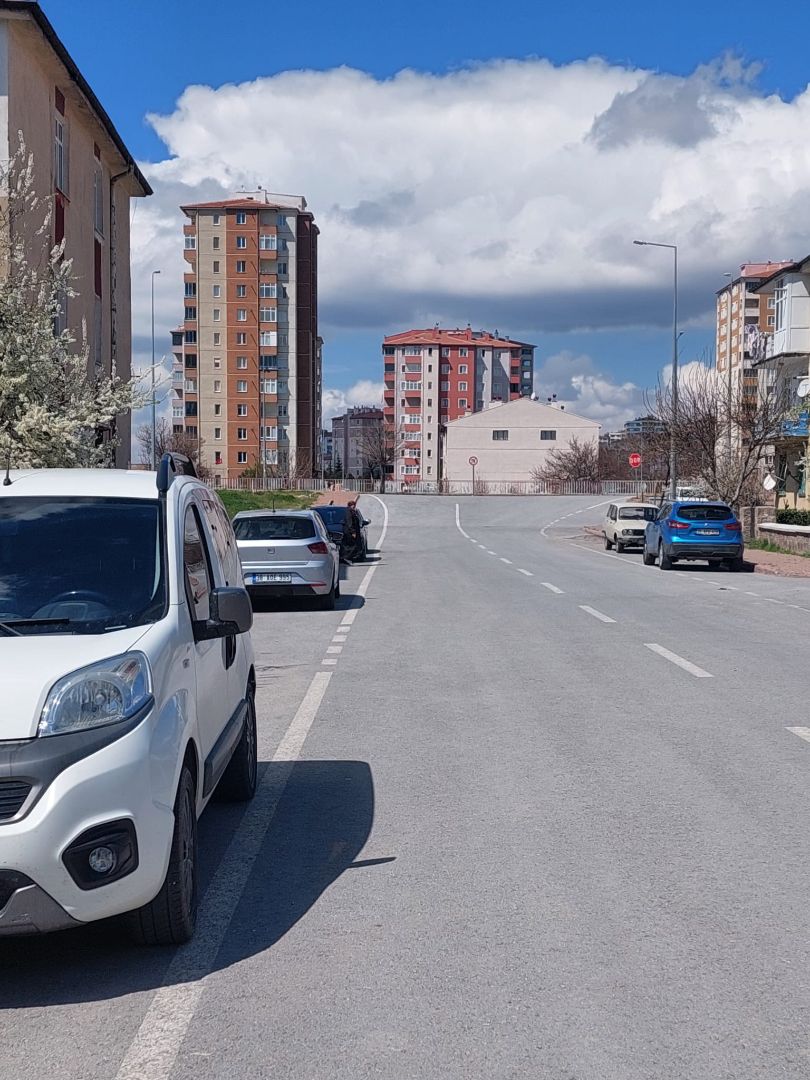 Yaşar Gayrimenkulden Kocasinan Yunusemrede 3+1 Daire - 3