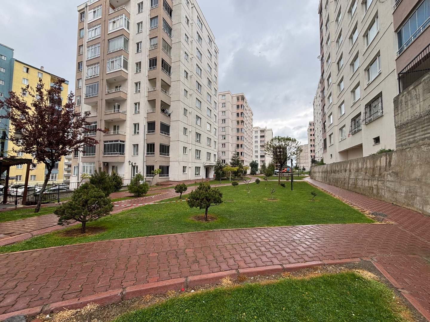 YAŞAR GYO| AHİ EVRAN'DA MASRAFSIZ SATILIK 2+1 DAİRE - 2