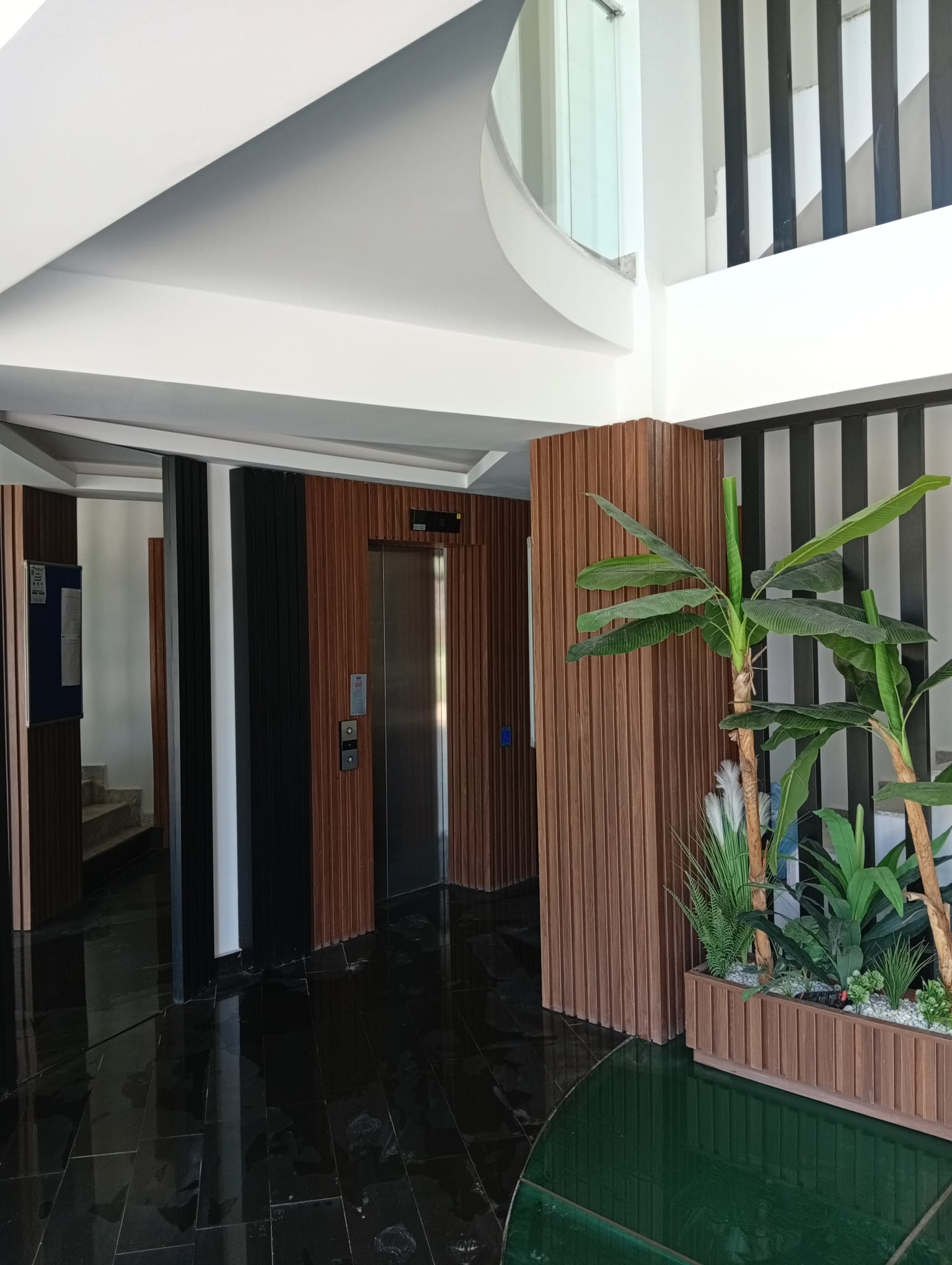 YAŞAR GYO Antalya Altıntaş'ta Marlin Port Sitesinde Eşsiz Doğayla İç İçe 4+1 loft Bahçe Katlı Satılık Daire - 2
