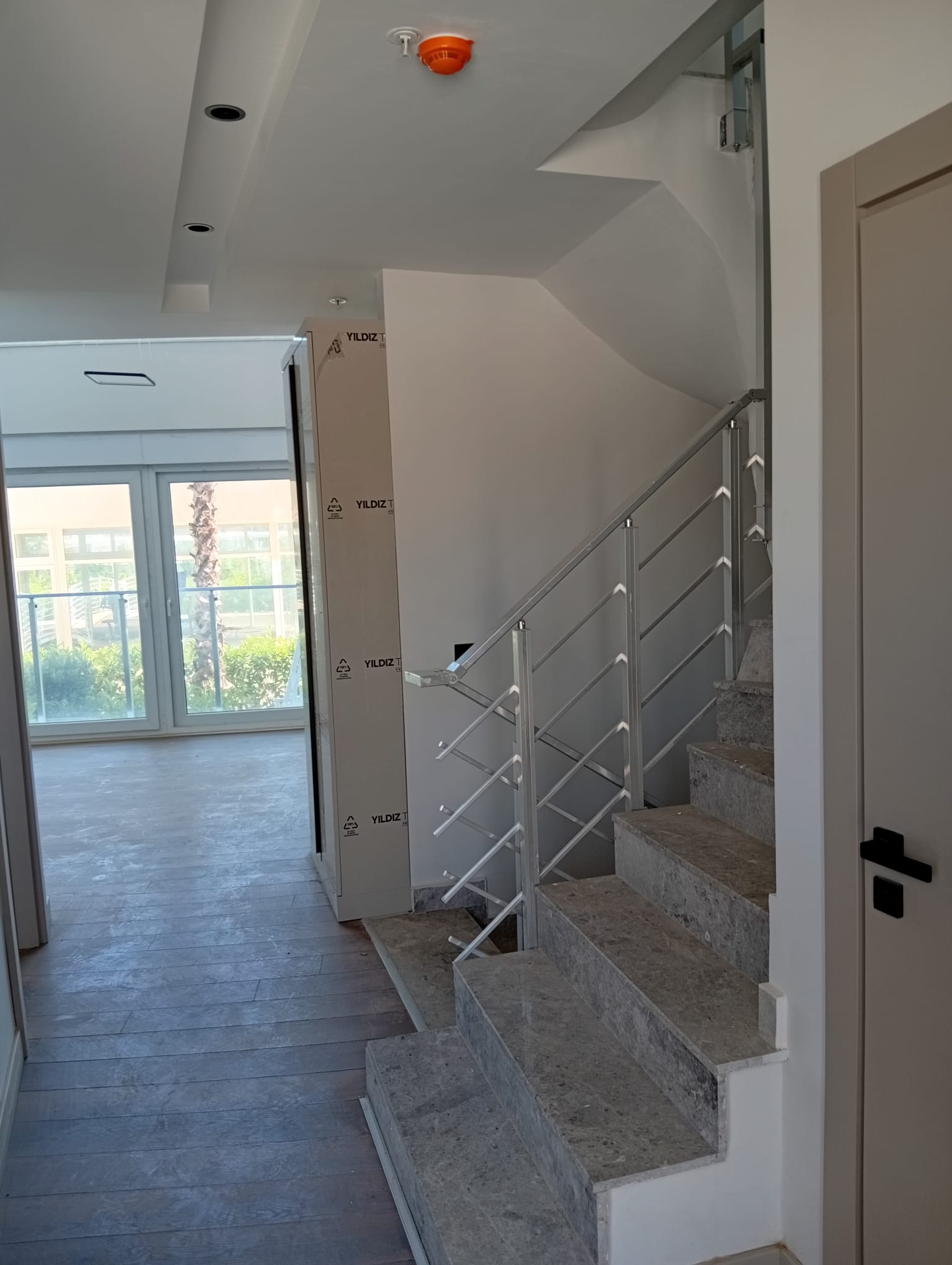 YAŞAR GYO Antalya Altıntaş'ta Marlin Port Sitesinde Eşsiz Doğayla İç İçe 4+1 loft Bahçe Katlı Satılık Daire - 26