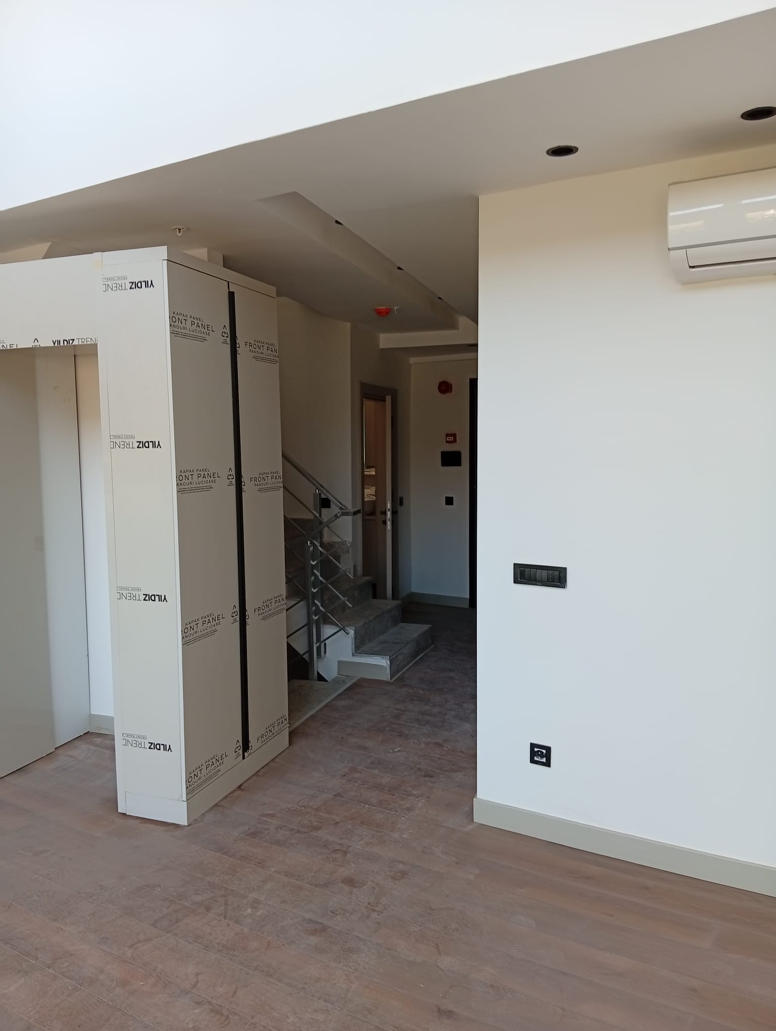 YAŞAR GYO Antalya Altıntaş'ta Marlin Port Sitesinde Eşsiz Doğayla İç İçe 4+1 loft Bahçe Katlı Satılık Daire - 4