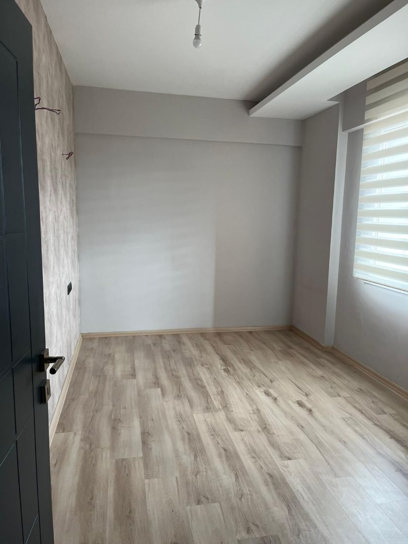 YAŞAR GYO| BAHÇELİEVLERDE SATILIK 2+1 DAİRE - 3