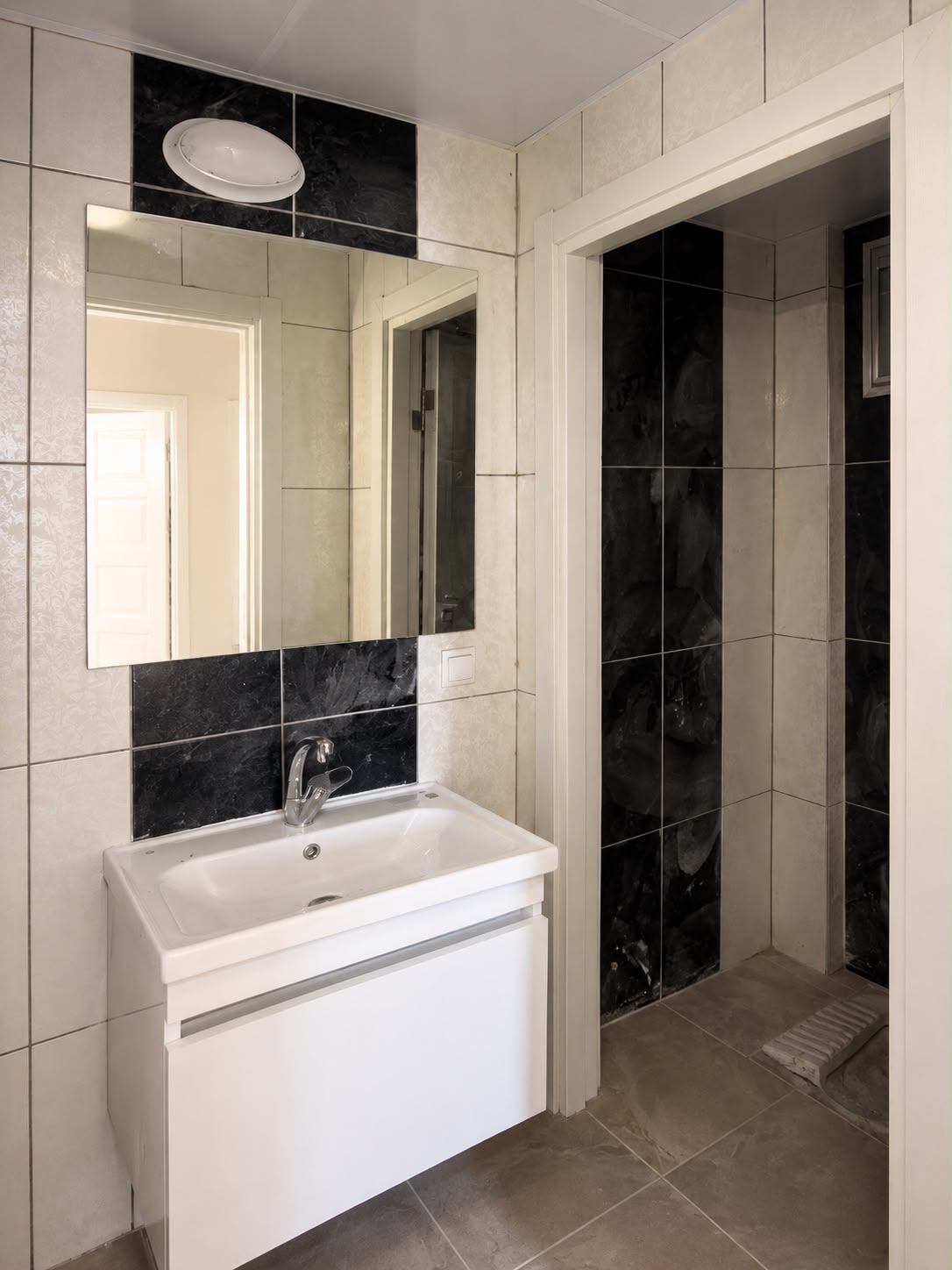 YAŞAR GYO I ERKİLET OSMANGAZİ'DE MERKEZİ KONUMDA SATILIK 3+1 DAİRE - 11