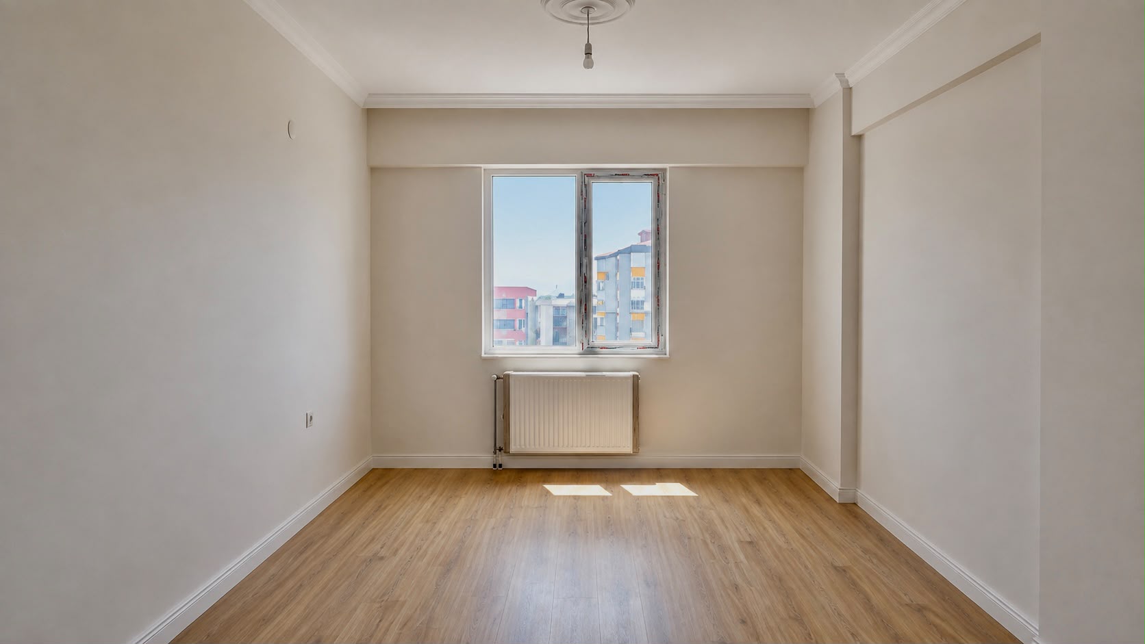 YAŞAR GYO I ERKİLET OSMANGAZİ'DE MERKEZİ KONUMDA SATILIK 3+1 DAİRE - 4