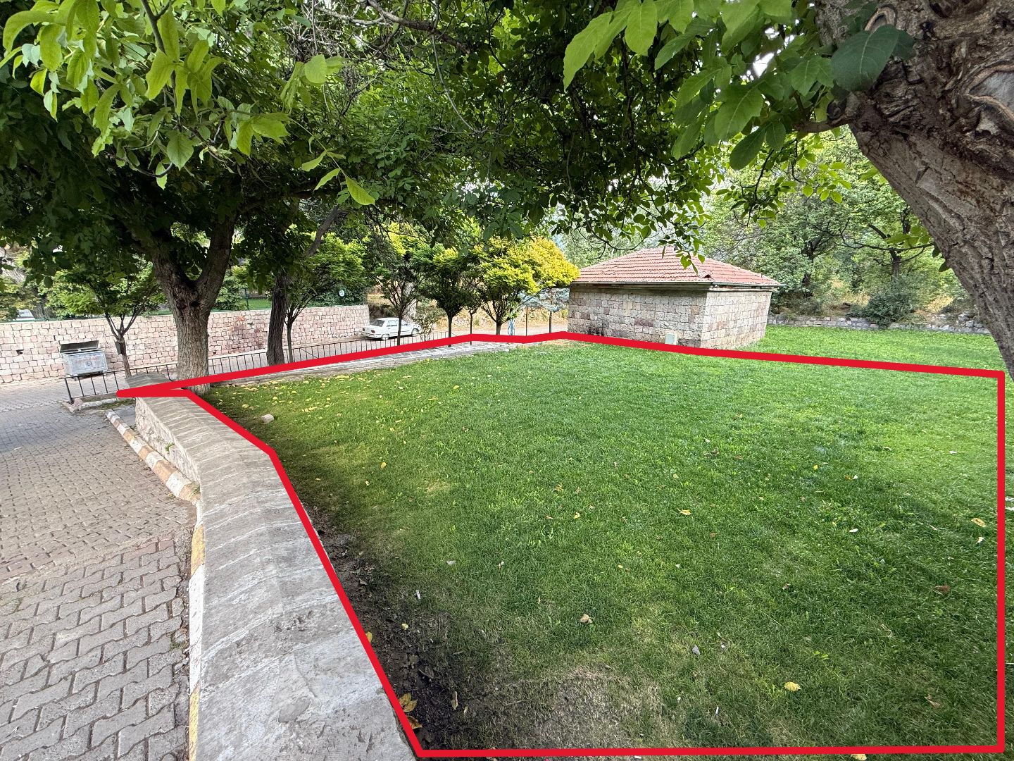AĞIRNAS MERKEZ'DE SATILIK BAHÇE - 4