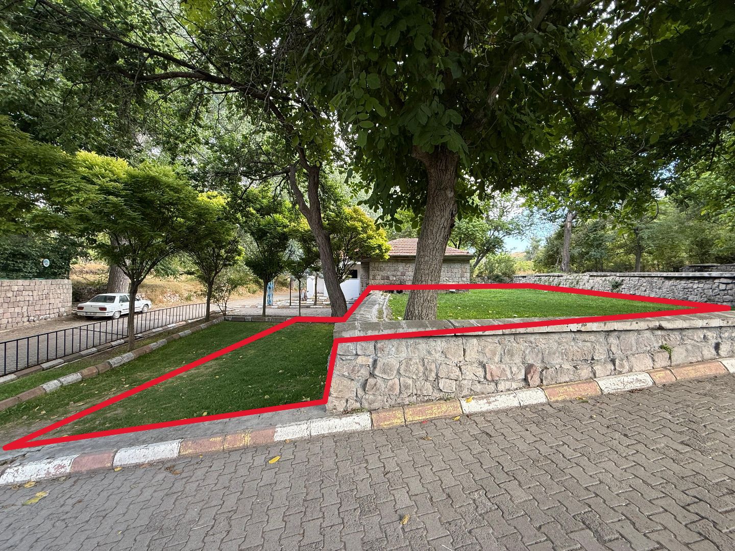 AĞIRNAS MERKEZ'DE SATILIK BAHÇE - 3