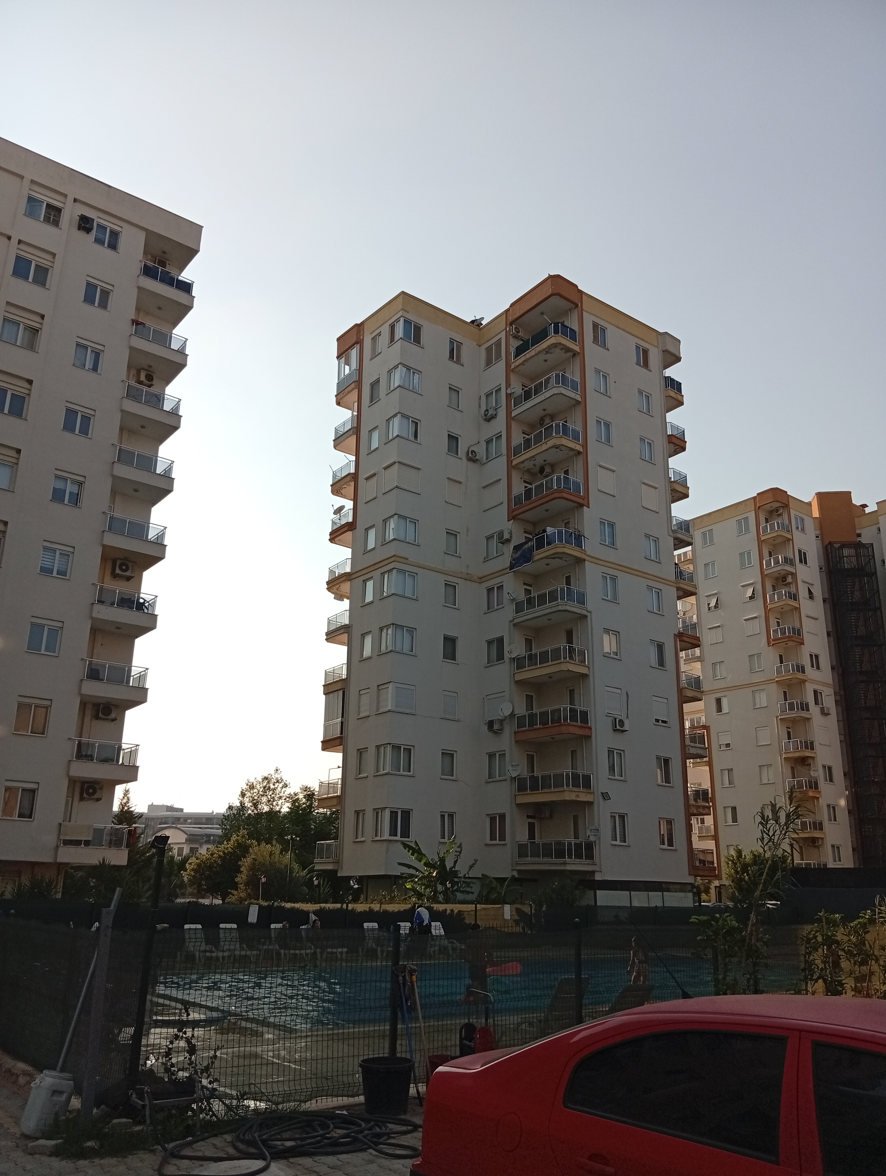 Site içi havuzlu fırsat daire - 13