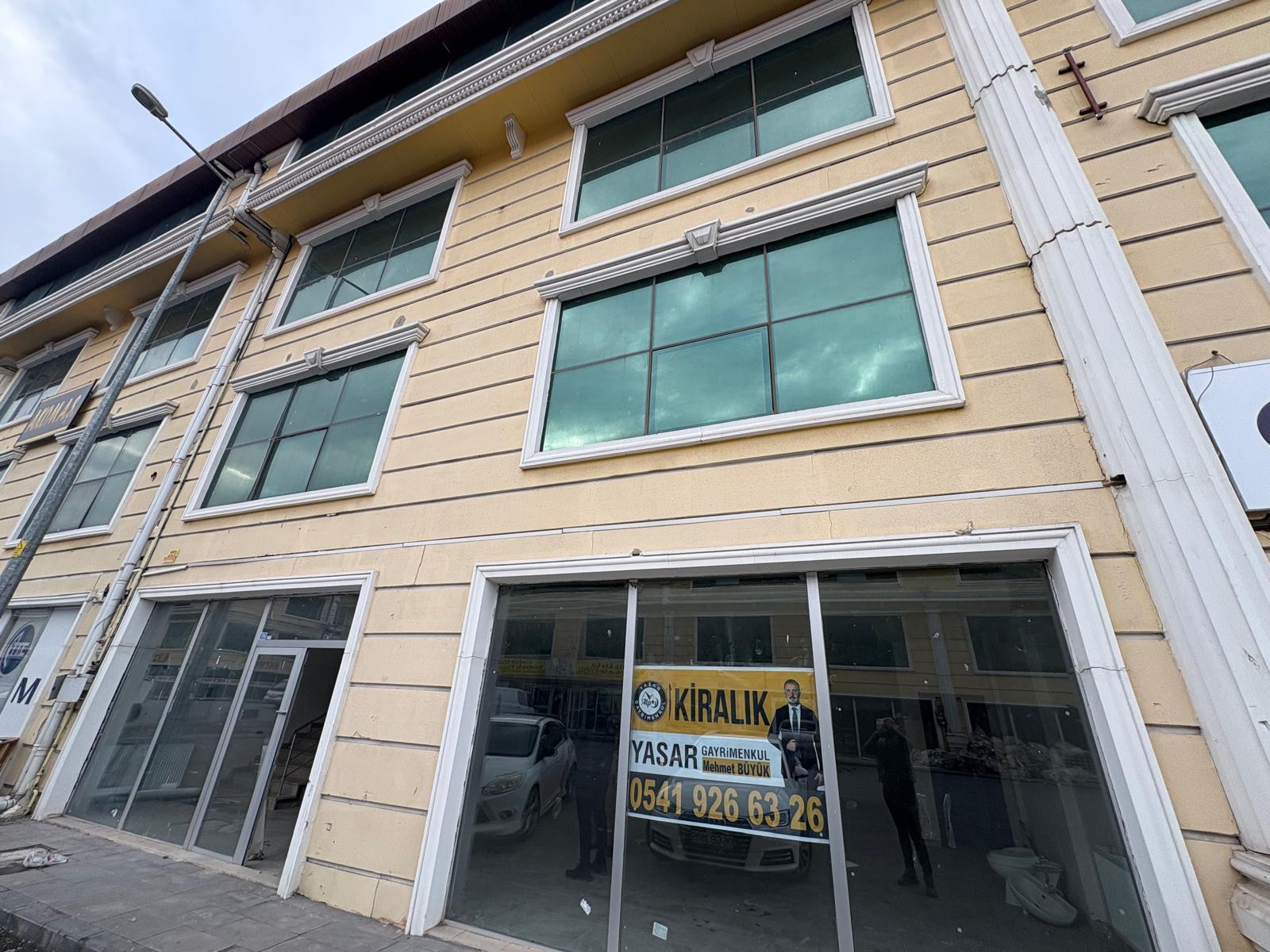 SERBEST BÖLGEDE 4 KATLI 480 M2 KİRALIK İŞYERİ