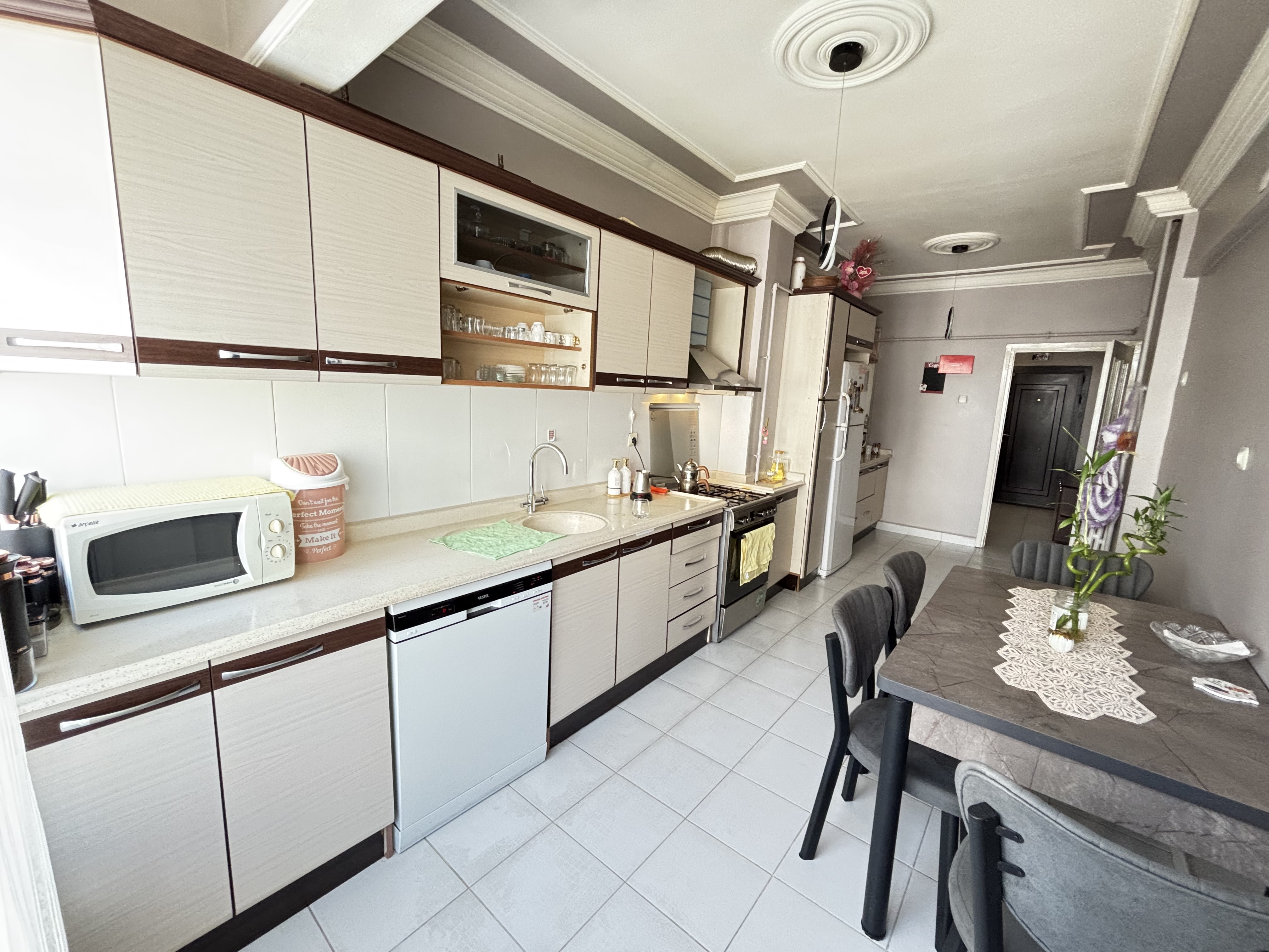 SAHABİYE'DE SATILIK GENİŞ YAPILI 3+1 ARA KAT DAİRE - 7