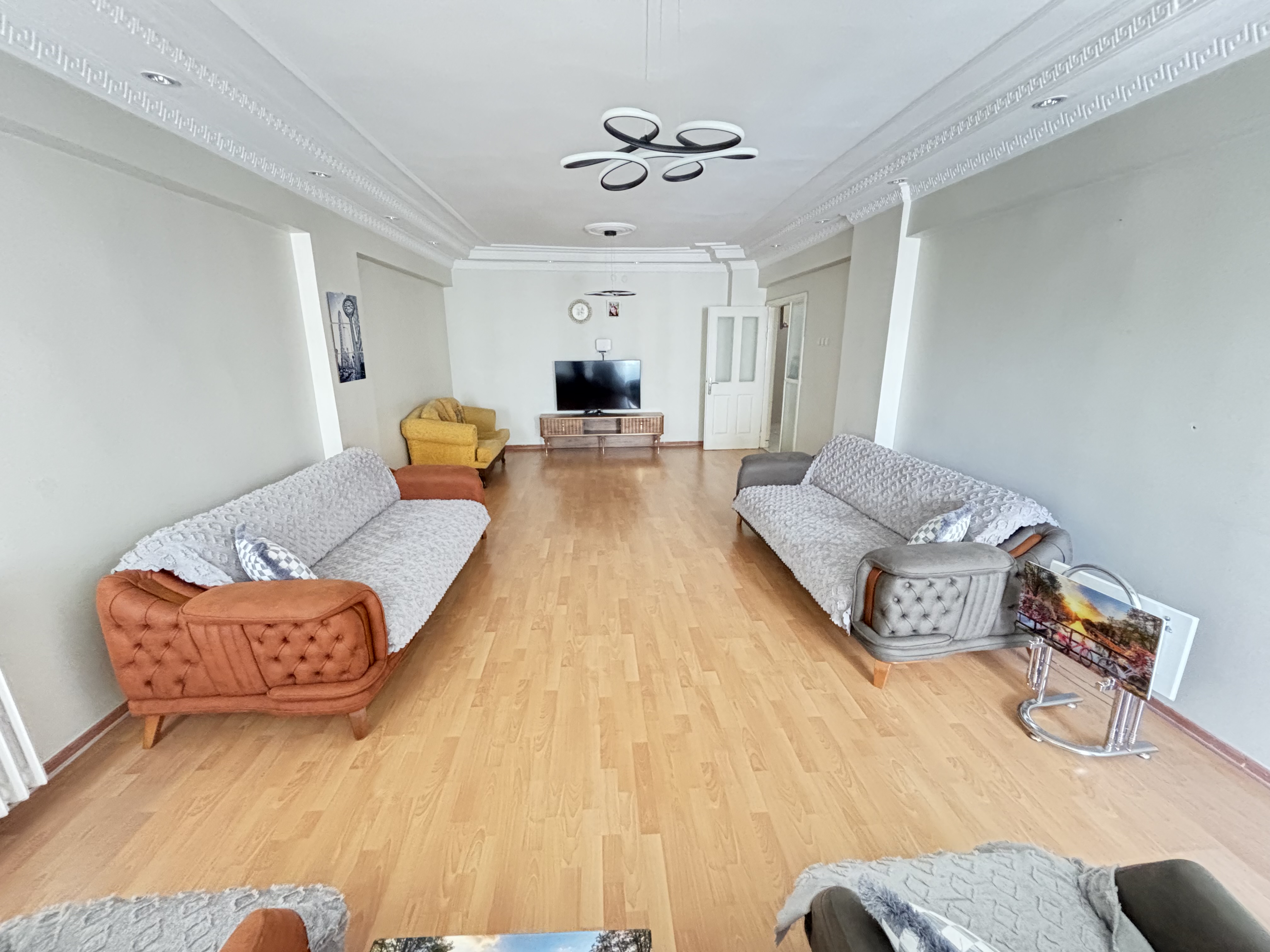 SAHABİYE'DE SATILIK GENİŞ YAPILI 3+1 ARA KAT DAİRE - 12