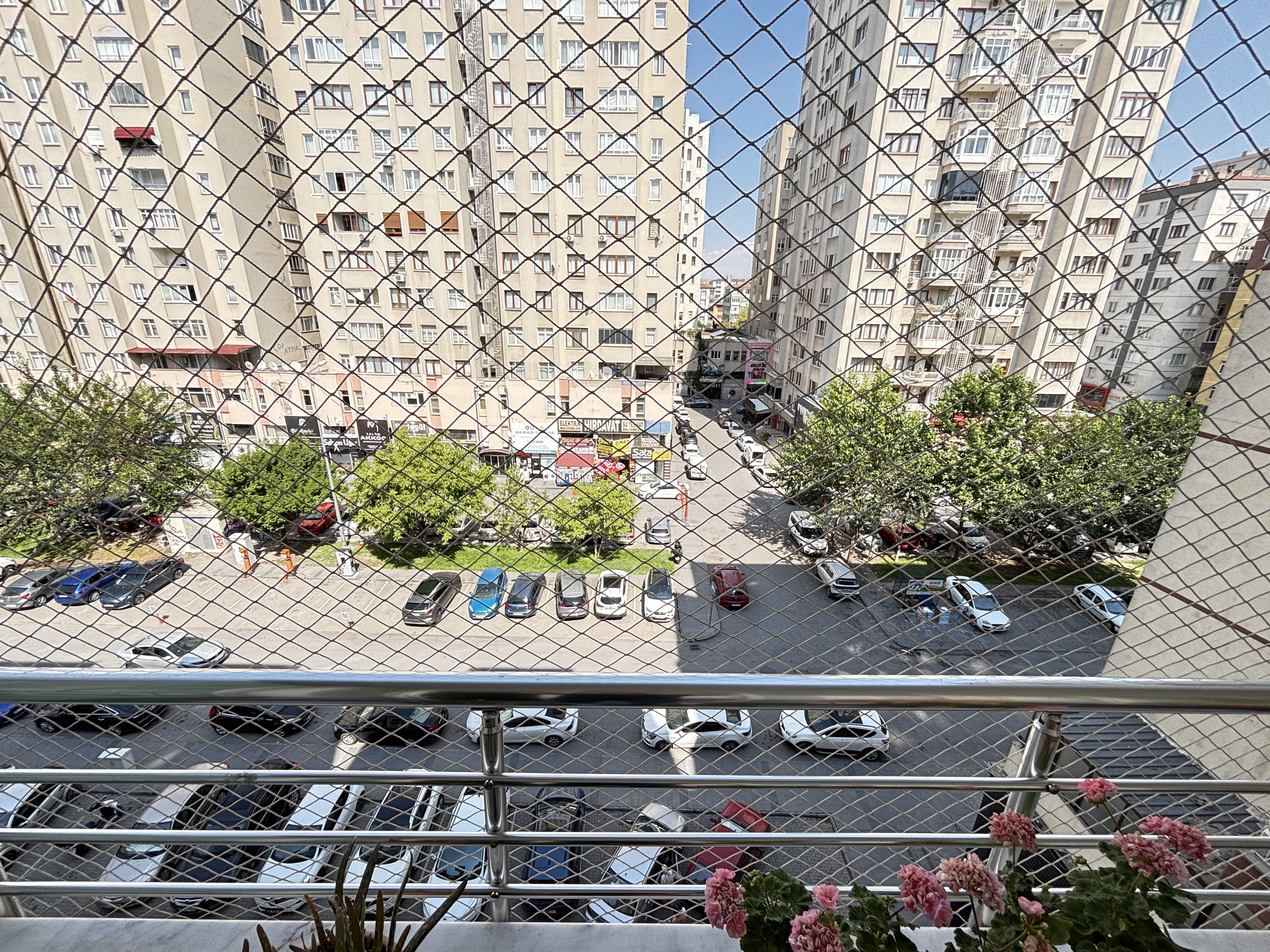 SAHABİYE'DE SATILIK GENİŞ YAPILI 3+1 ARA KAT DAİRE - 15