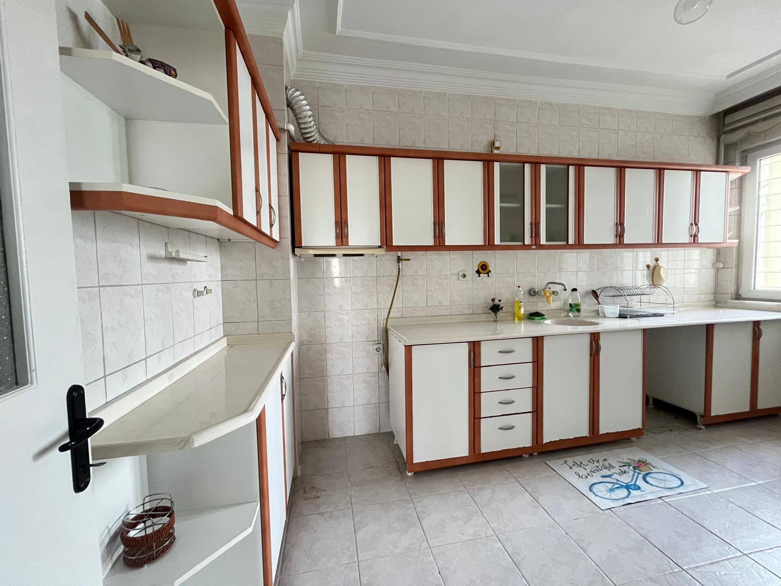 MERKEZİ KONUMDA GENİŞ AYDINLIK KİRALIK DAİRE - 10