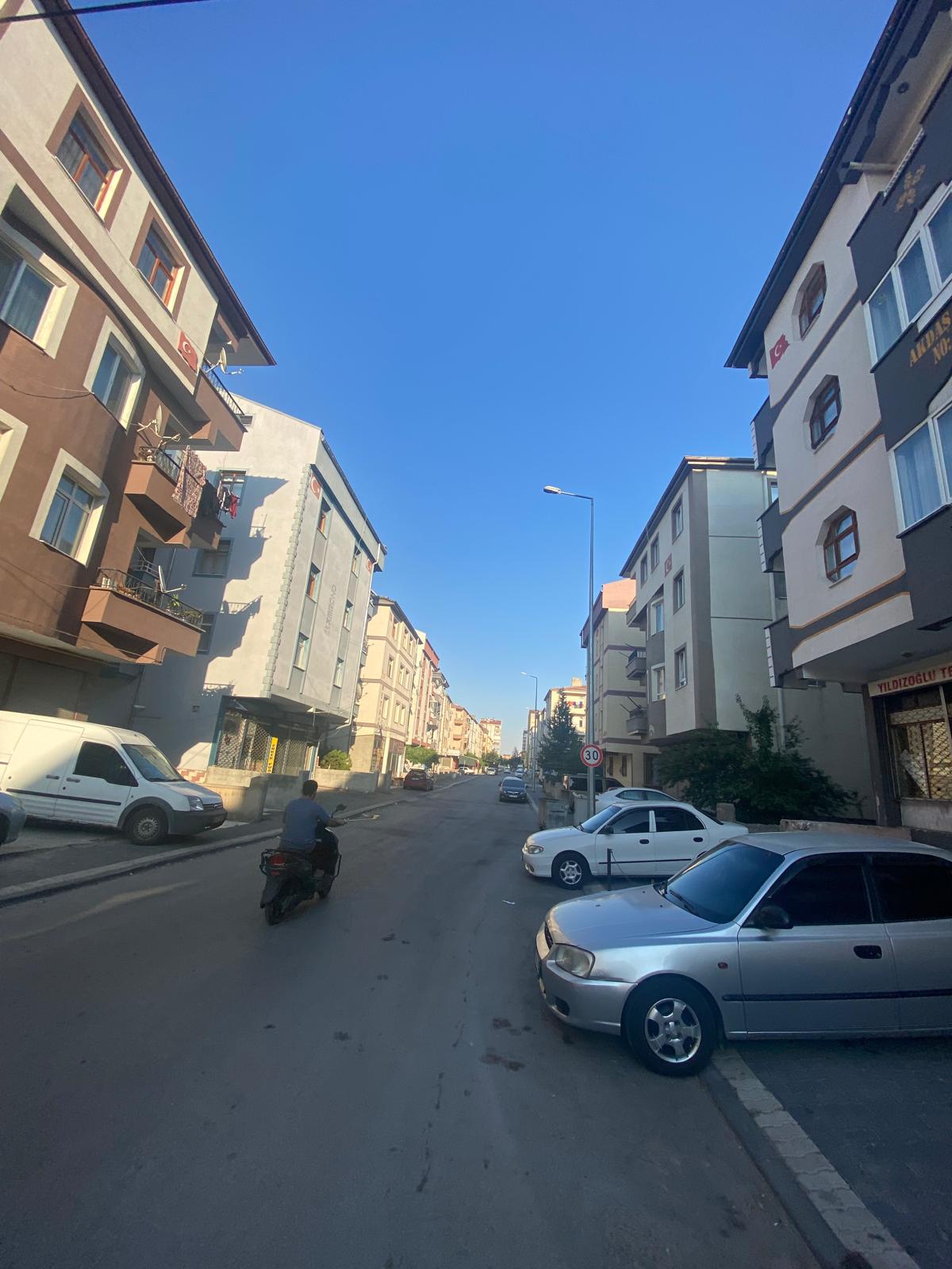 YAŞAR GYO'DAN KEYUBAT DA SATILIK DÜKKAN - 2