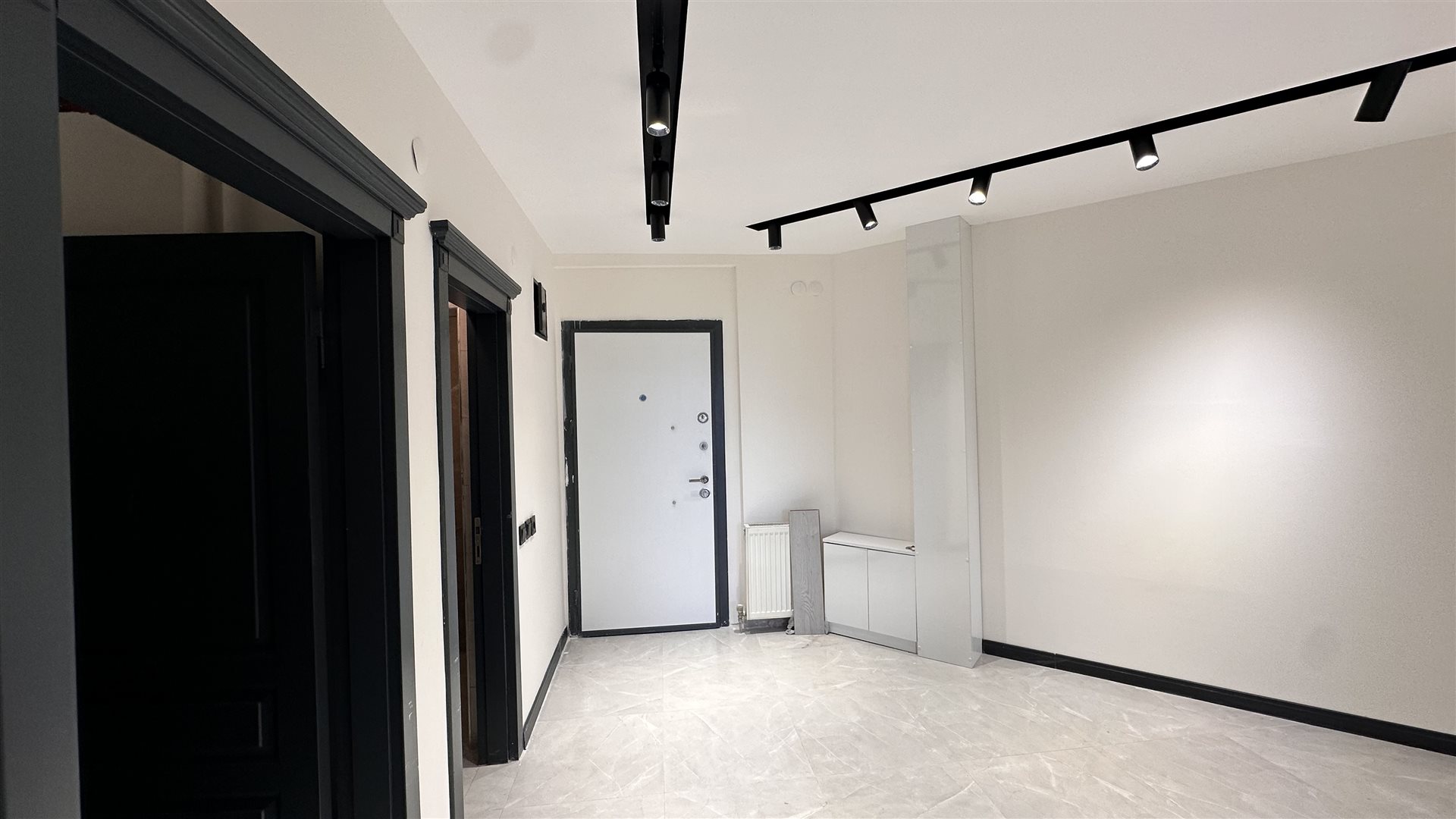 HUKUK PLAZA DA KİRALIK SIFIR OFİS - 9