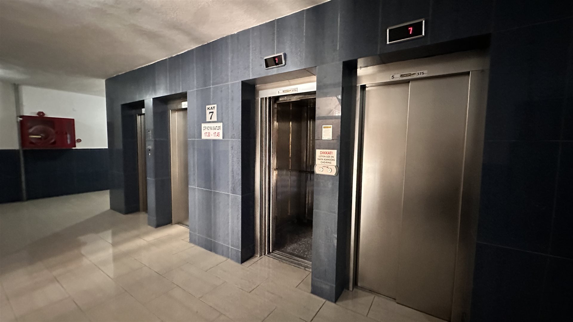 HUKUK PLAZA DA KİRALIK SIFIR OFİS - 19