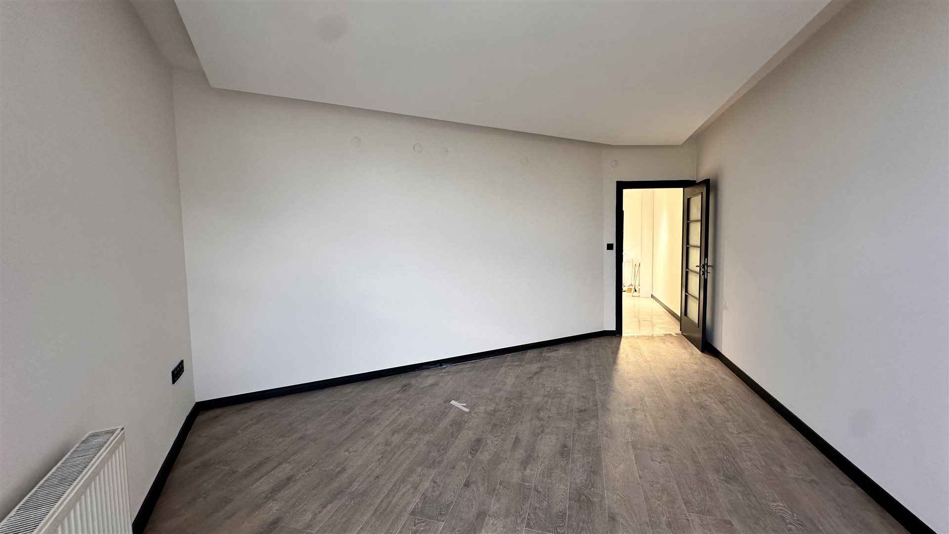 HUKUK PLAZA DA KİRALIK SIFIR OFİS - 2