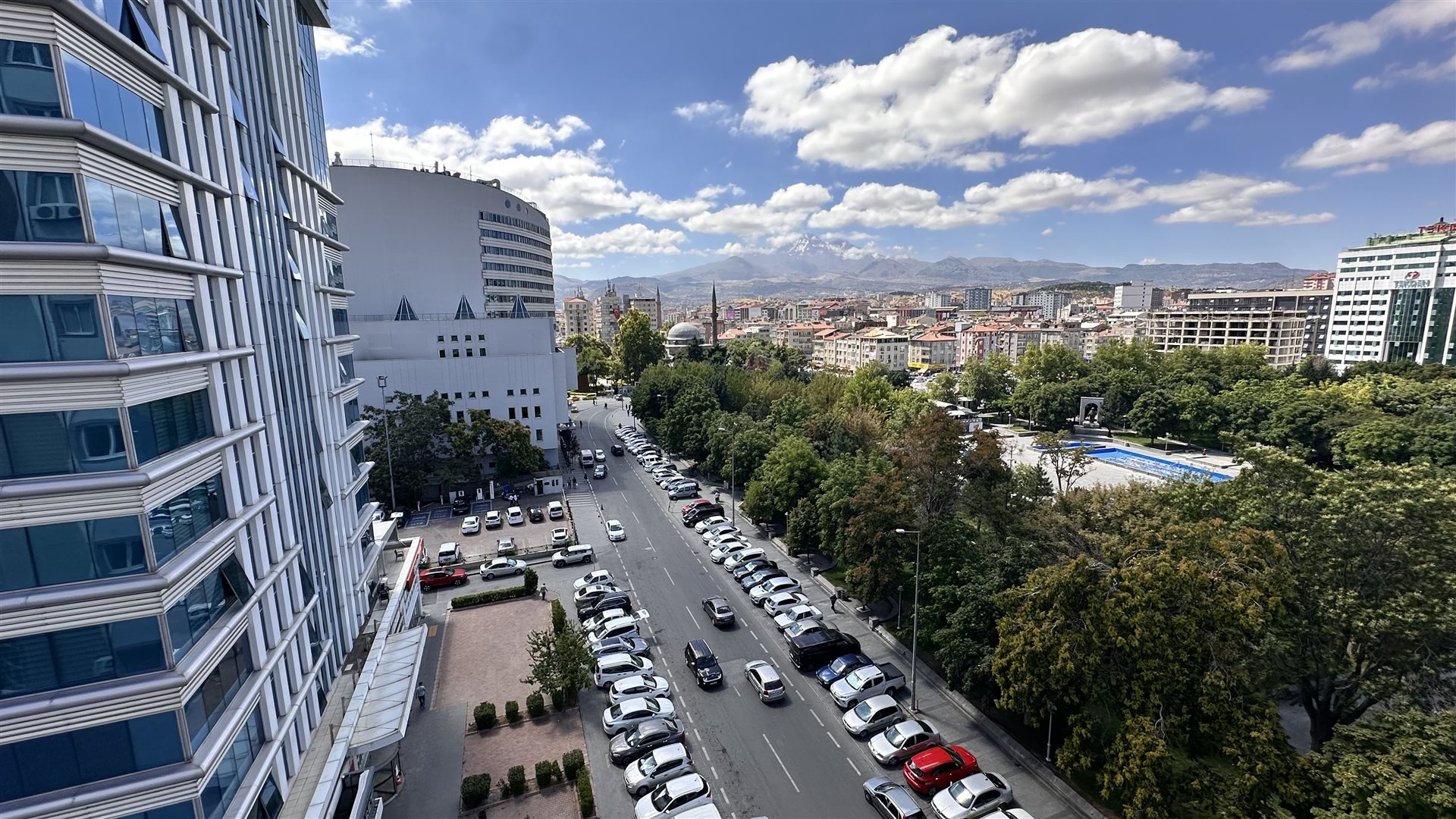 HUKUK PLAZA DA KİRALIK SIFIR OFİS - 17