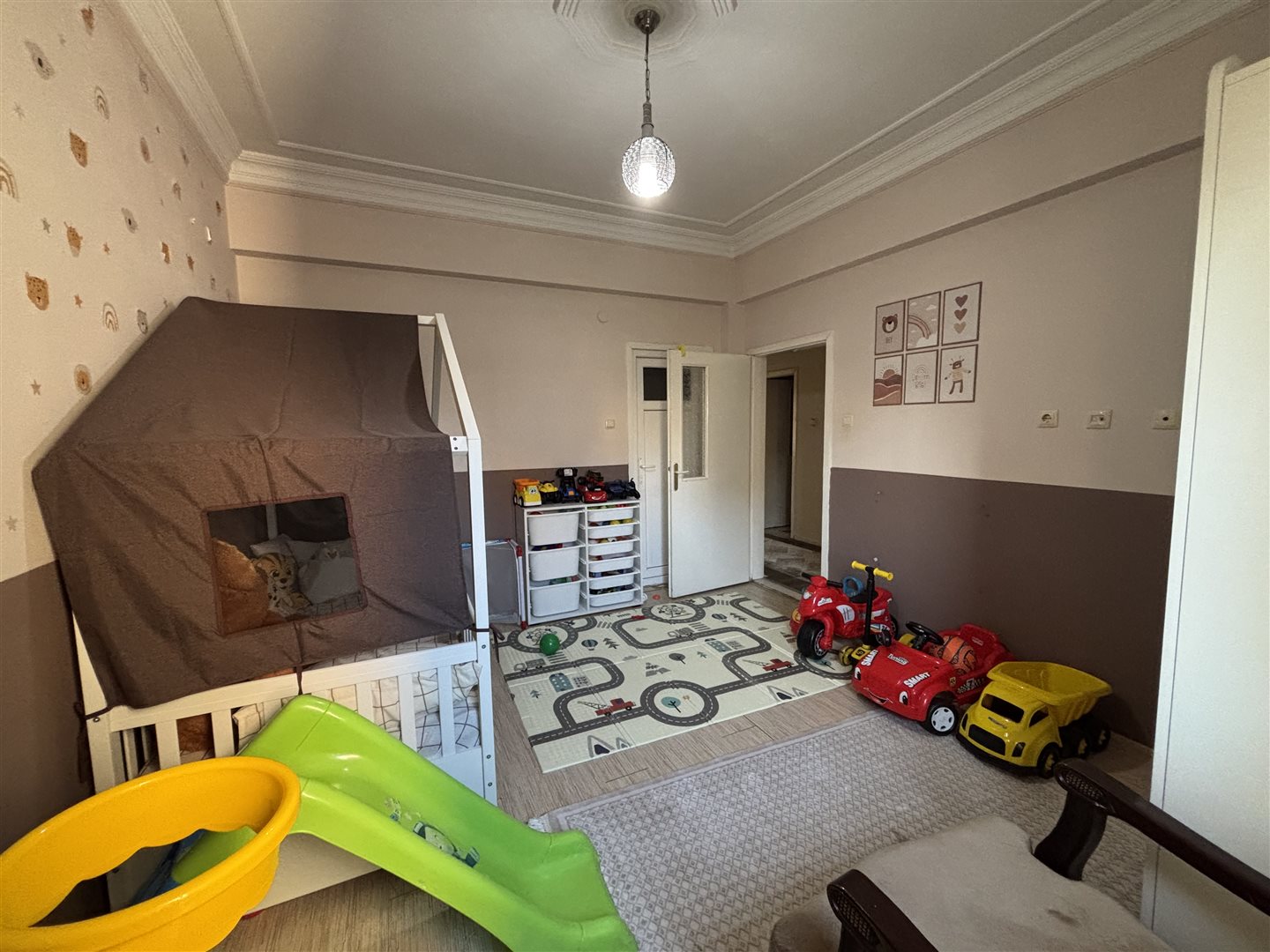 MUSTAFA ŞİMŞEK CADDESİ ÜZERİNDE SATILIK 4+1 ARA KAT DAİRE - 15