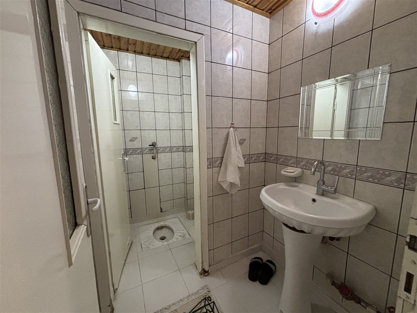 MUSTAFA ŞİMŞEK CADDESİ ÜZERİNDE SATILIK 4+1 ARA KAT DAİRE - 13