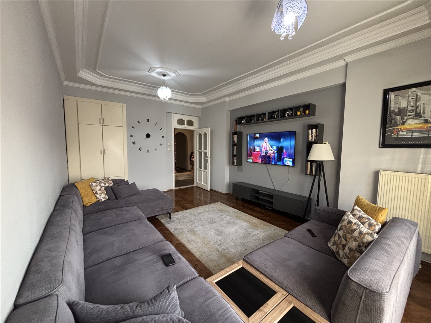 MUSTAFA ŞİMŞEK CADDESİ ÜZERİNDE SATILIK 4+1 ARA KAT DAİRE - 2