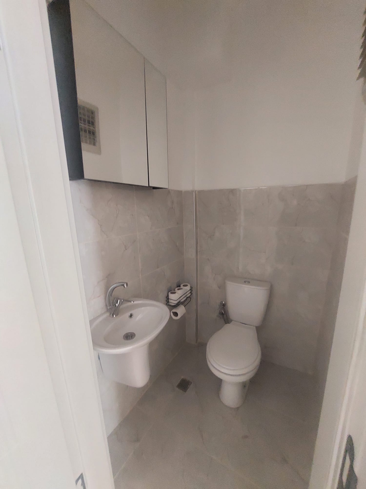 ÇARŞI MERKEZ CADDE EPHELİ YENİLENMİŞ SATILIK OFİS - 17