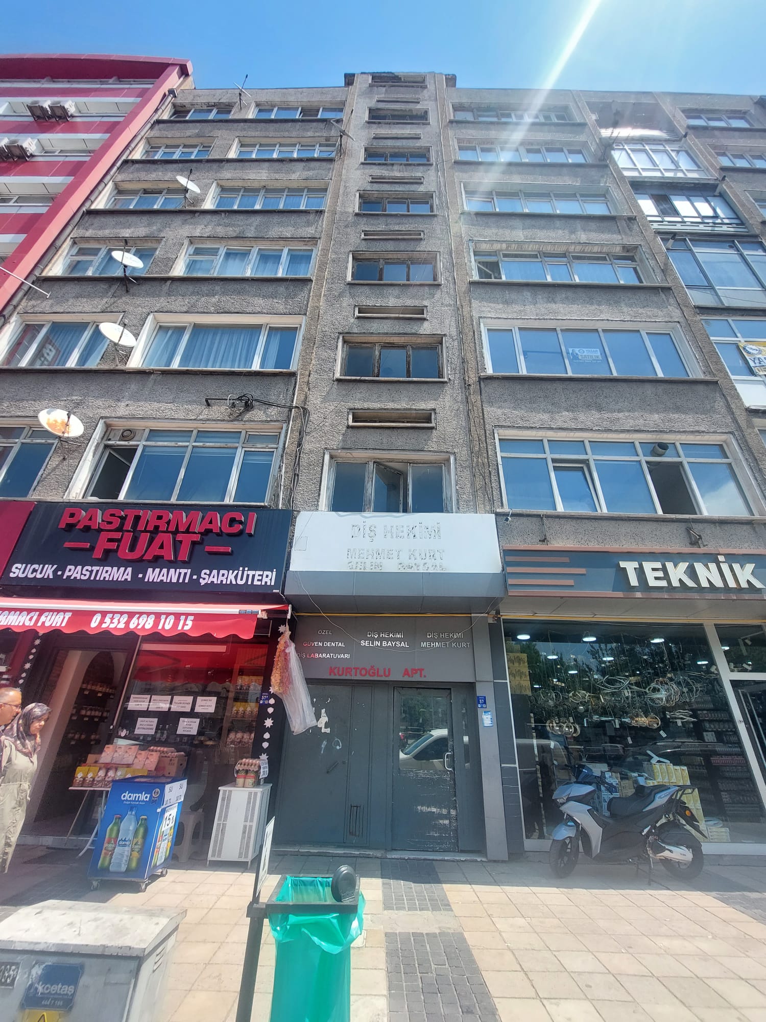 ÇARŞI MERKEZ CADDE EPHELİ YENİLENMİŞ SATILIK OFİS - 9