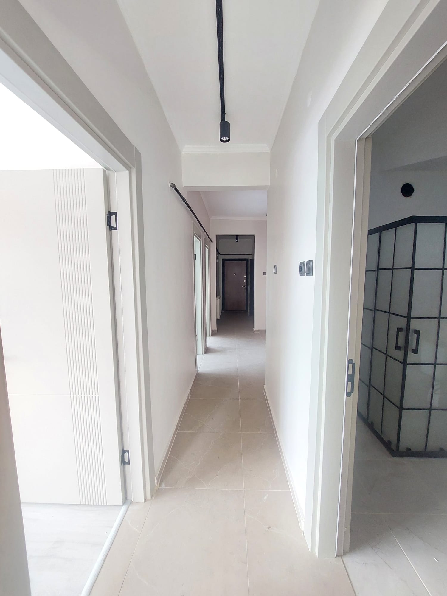 ÇARŞI MERKEZ CADDE EPHELİ YENİLENMİŞ SATILIK OFİS - 25