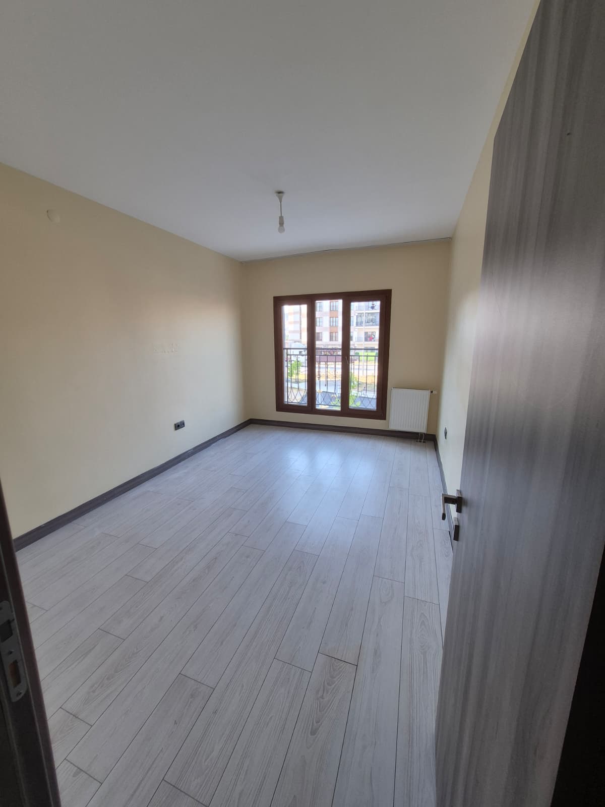 Şeker Mah. Esnaf Toki 3+1 Ebeveyn Banyolu Kiralık Daire - 9