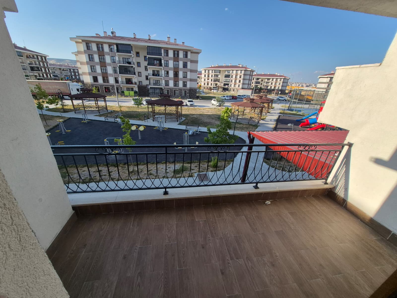 Şeker Mah. Esnaf Toki 3+1 Ebeveyn Banyolu Kiralık Daire - 22