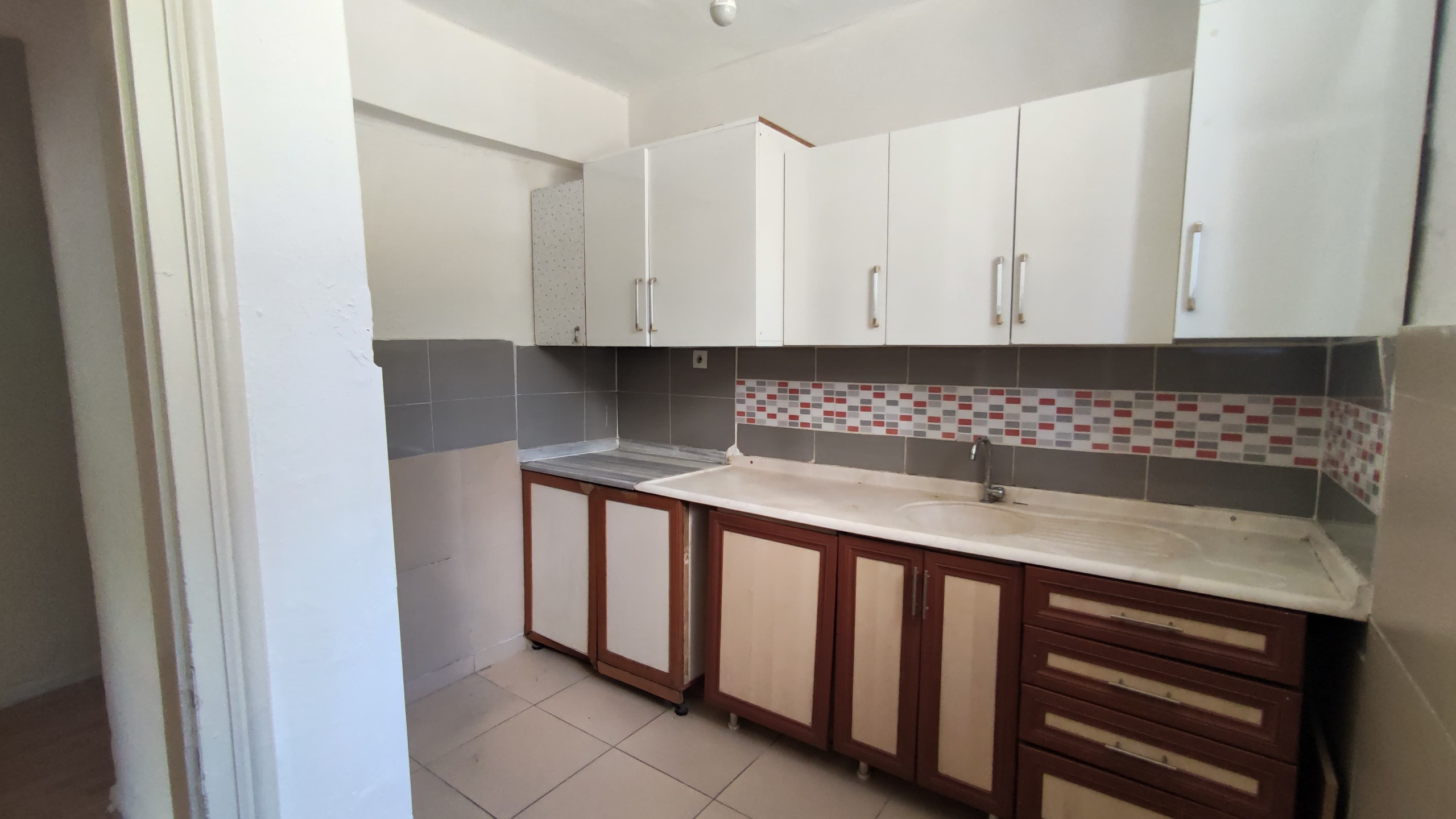 Kılıçaslan Mah. 3+1 YATIRIMLIK Kentsel Dönüşüme Uygun Satılık Daire