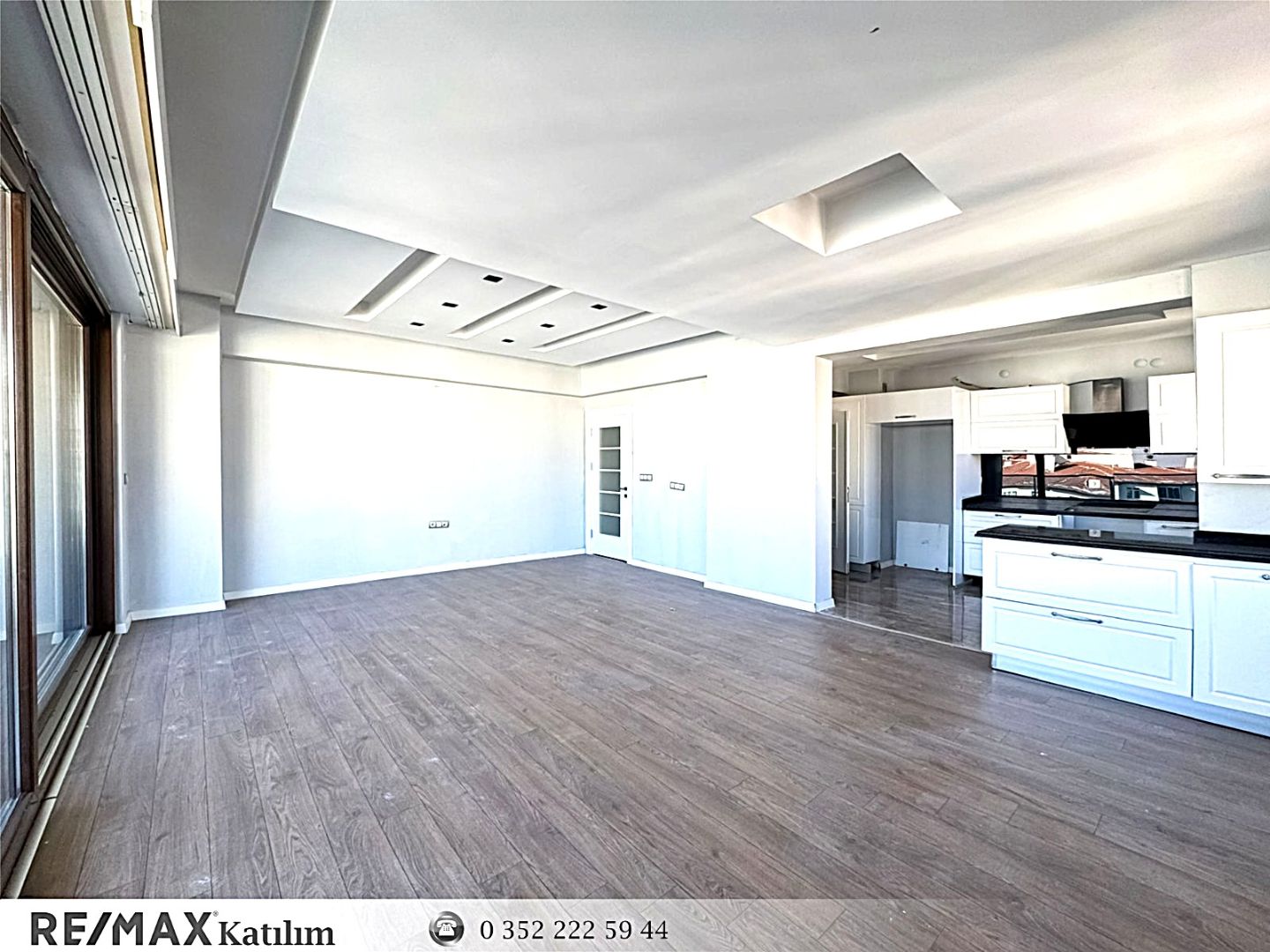 KAPALI OTOPARKLI Y.BEYAZIT FLORA SİTESİ 4+1 SATILIK DAİRE - 16