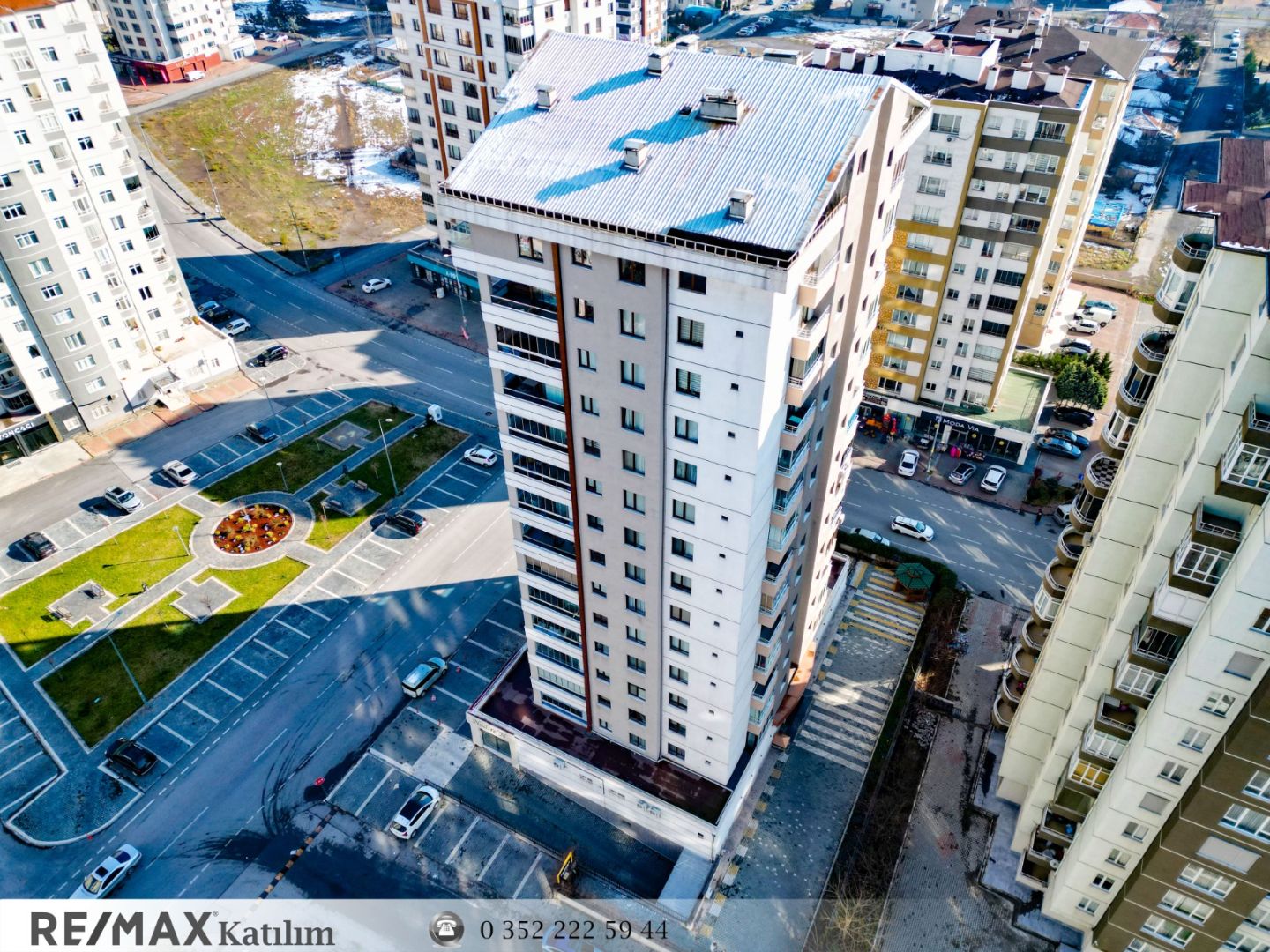 KAPALI OTOPARKLI Y.BEYAZIT FLORA SİTESİ 4+1 SATILIK DAİRE - 8