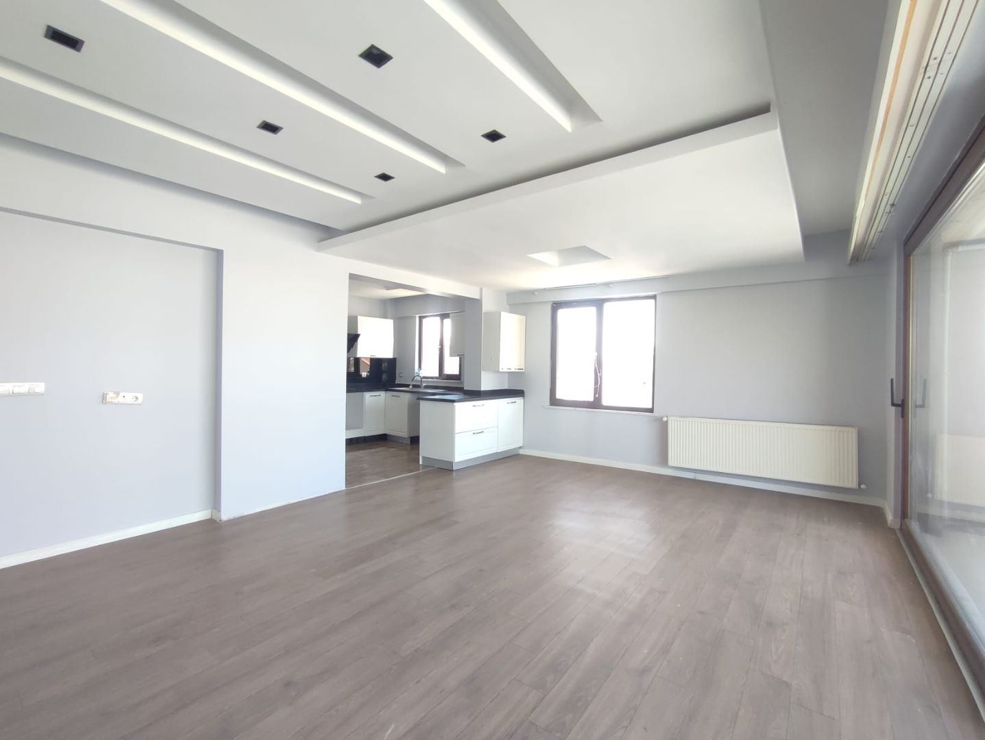 KAPALI OTOPARKLI Y.BEYAZIT FLORA SİTESİ 4+1 SATILIK DAİRE - 24