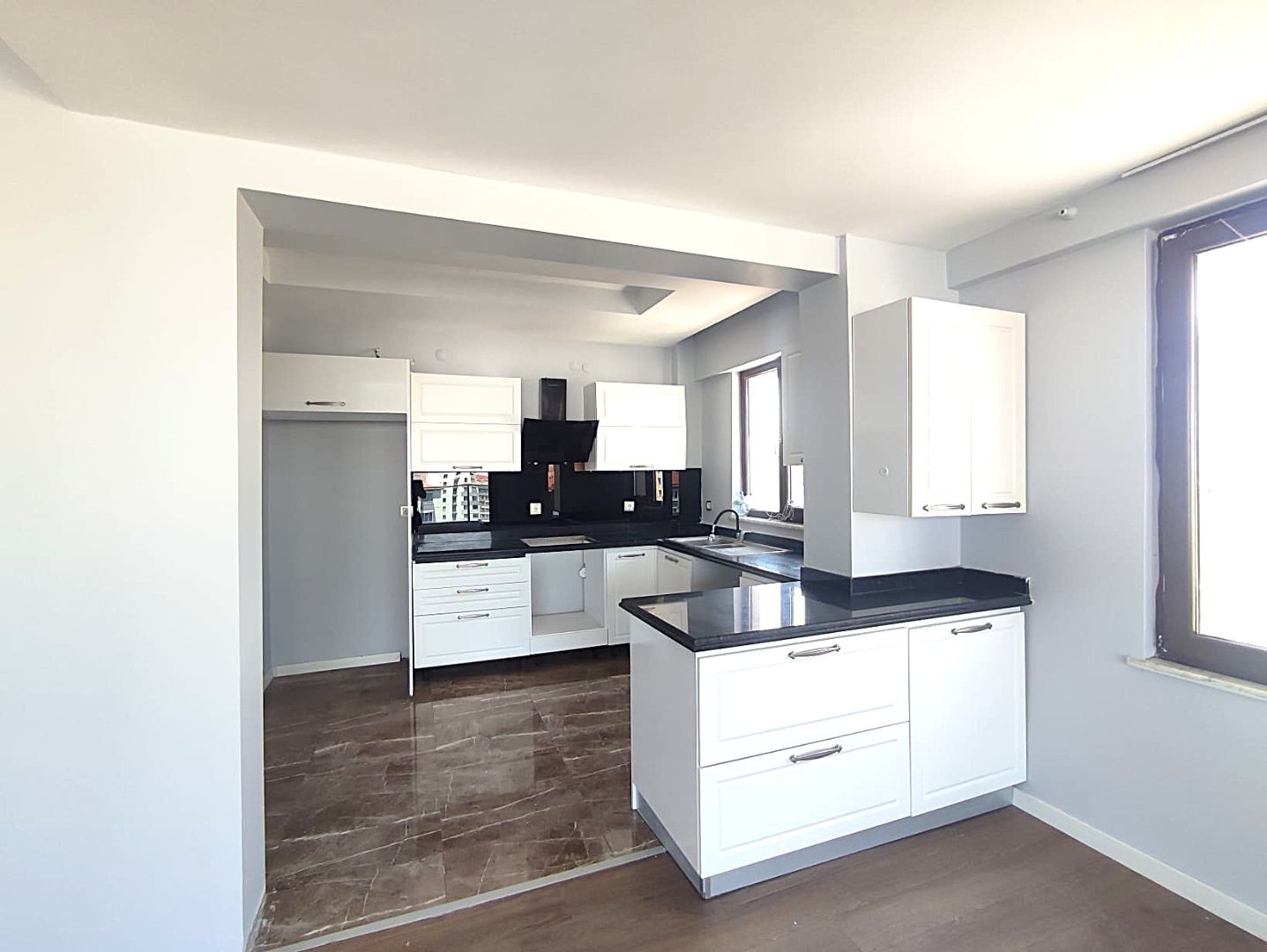 KAPALI OTOPARKLI Y.BEYAZIT FLORA SİTESİ 4+1 SATILIK DAİRE - 17
