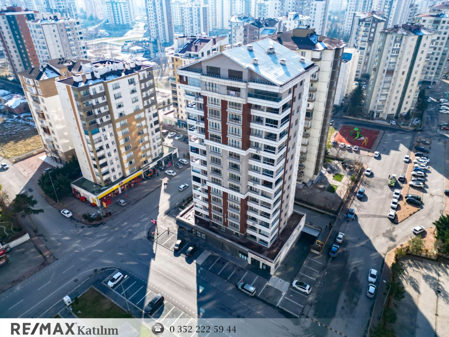KAPALI OTOPARKLI Y.BEYAZIT FLORA SİTESİ 4+1 SATILIK DAİRE - 19