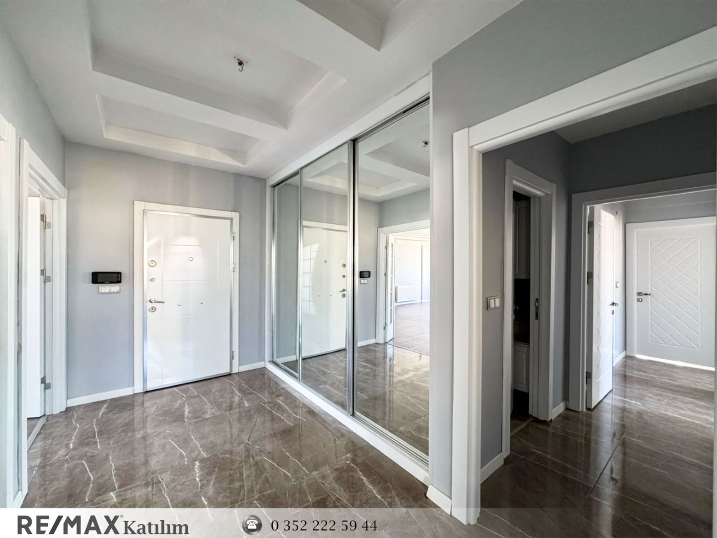 KAPALI OTOPARKLI Y.BEYAZIT FLORA SİTESİ 4+1 SATILIK DAİRE - 7