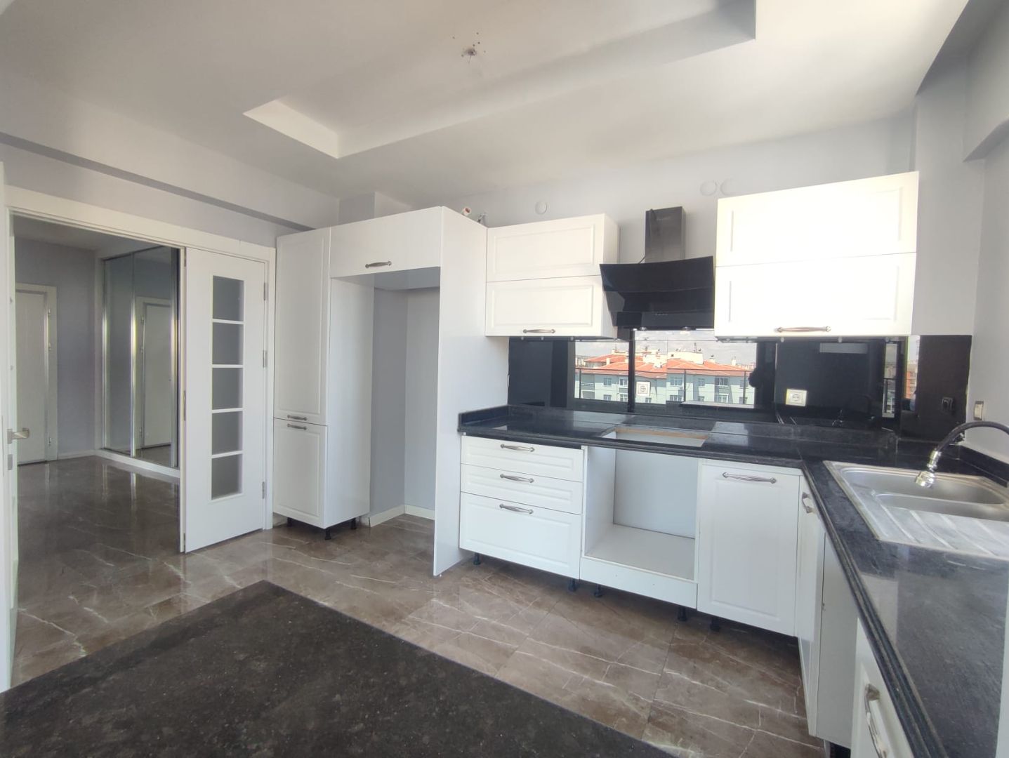 KAPALI OTOPARKLI Y.BEYAZIT FLORA SİTESİ 4+1 SATILIK DAİRE - 28