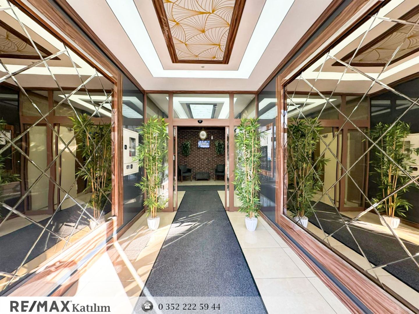 KAPALI OTOPARKLI Y.BEYAZIT FLORA SİTESİ 4+1 SATILIK DAİRE - 13
