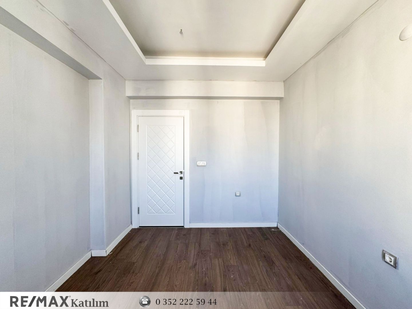 KAPALI OTOPARKLI Y.BEYAZIT FLORA SİTESİ 4+1 SATILIK DAİRE - 29