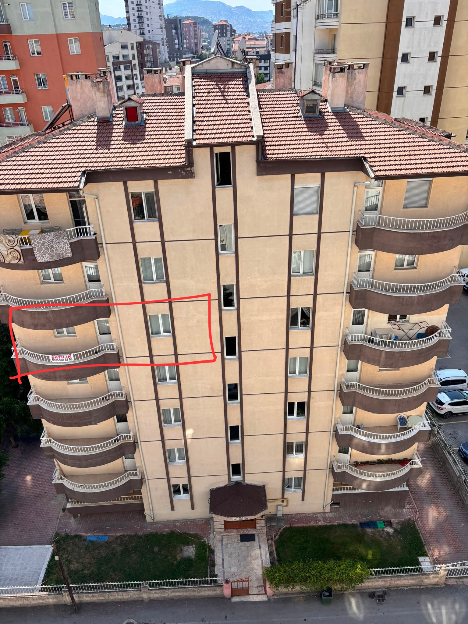 ESENYURT MAHALLESİ SÜMBÜL SOK. 3+1 GENİŞ DAİRE - 22
