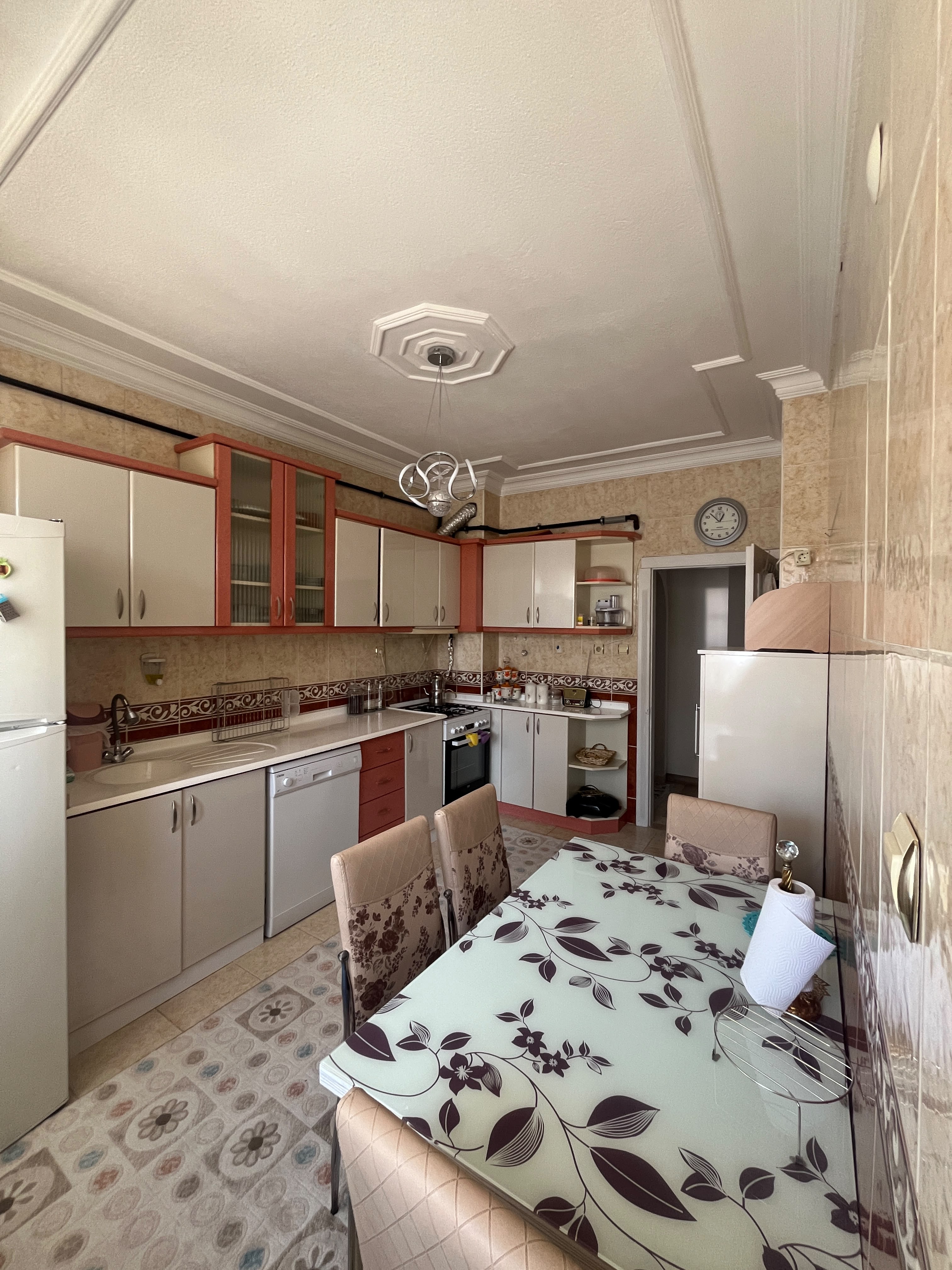 ESENYURT MAHALLESİ SÜMBÜL SOK. 3+1 GENİŞ DAİRE - 11