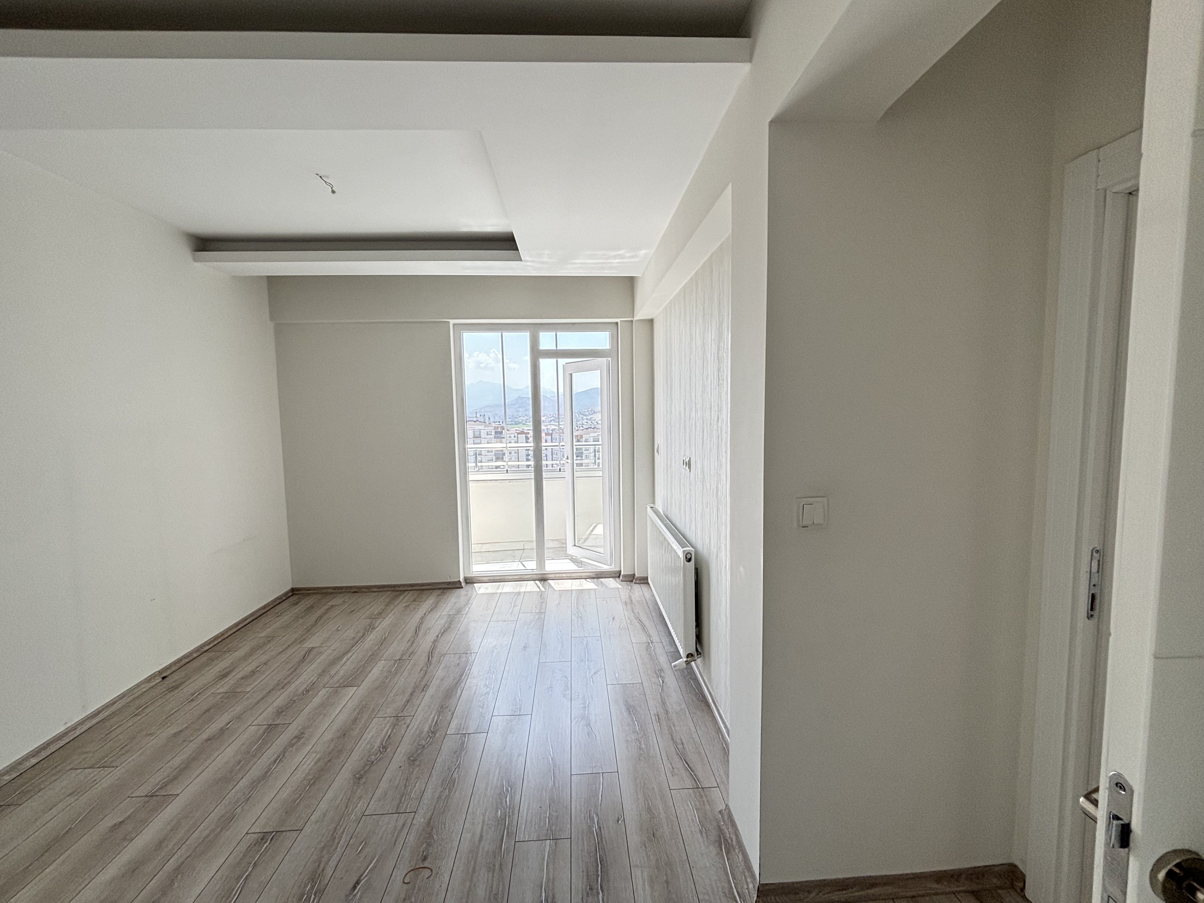 ERKİLET ERTUĞRUL GAZİDE SATILIK 4+1 YAPILI DAİRE - 26