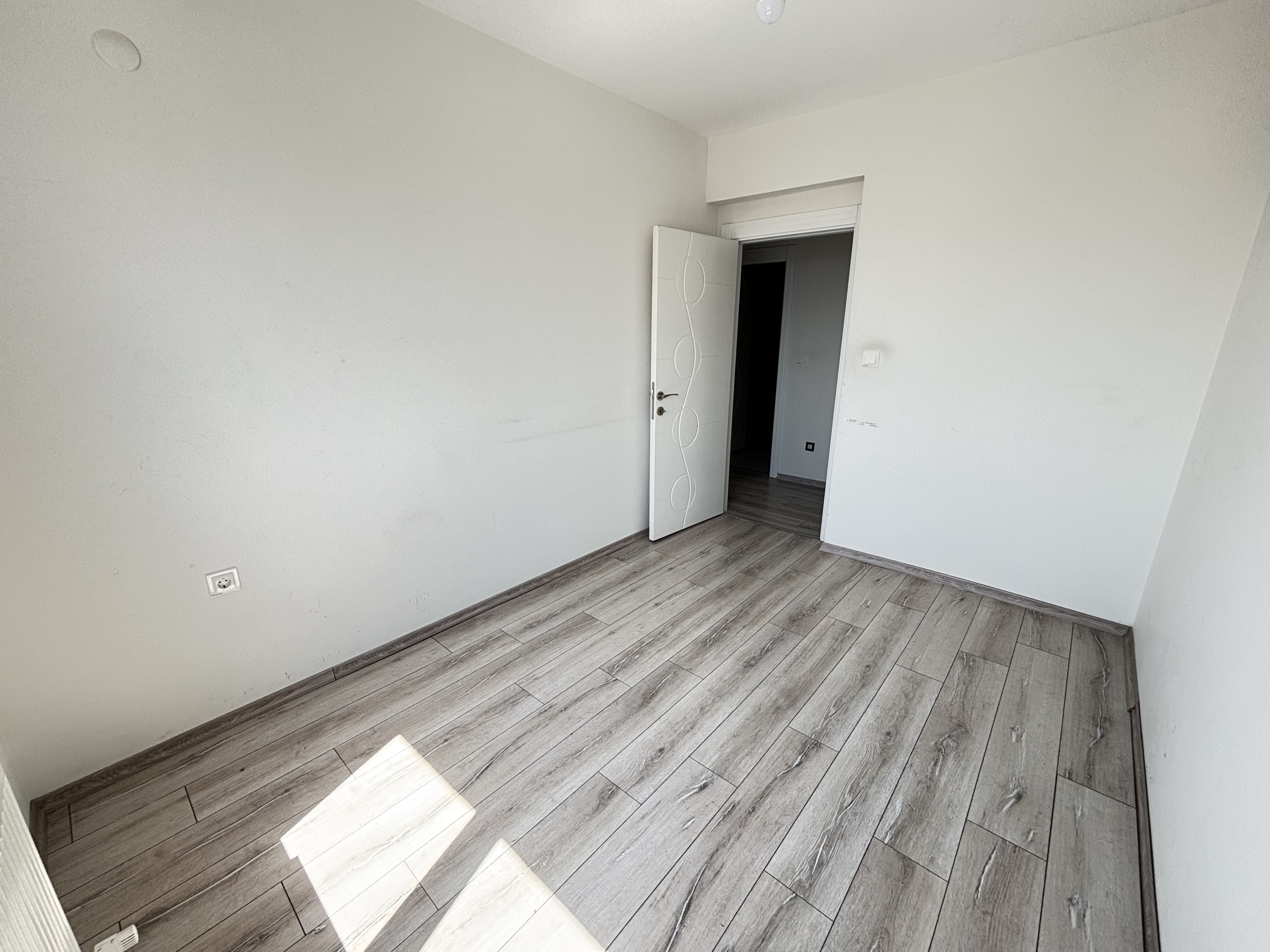 ERKİLET ERTUĞRUL GAZİDE SATILIK 4+1 YAPILI DAİRE - 24