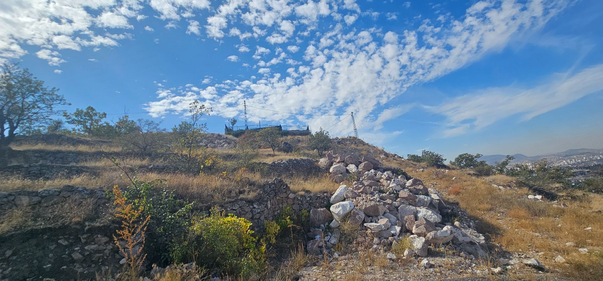 ALİ DAĞ ETEKLERİNDE PANORAMİK MANZARALI VİLLA PARSELİ - 9